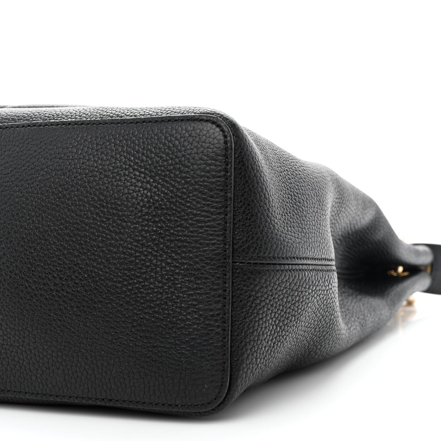 Pebbled Calfskin Large Soho Hobo Black