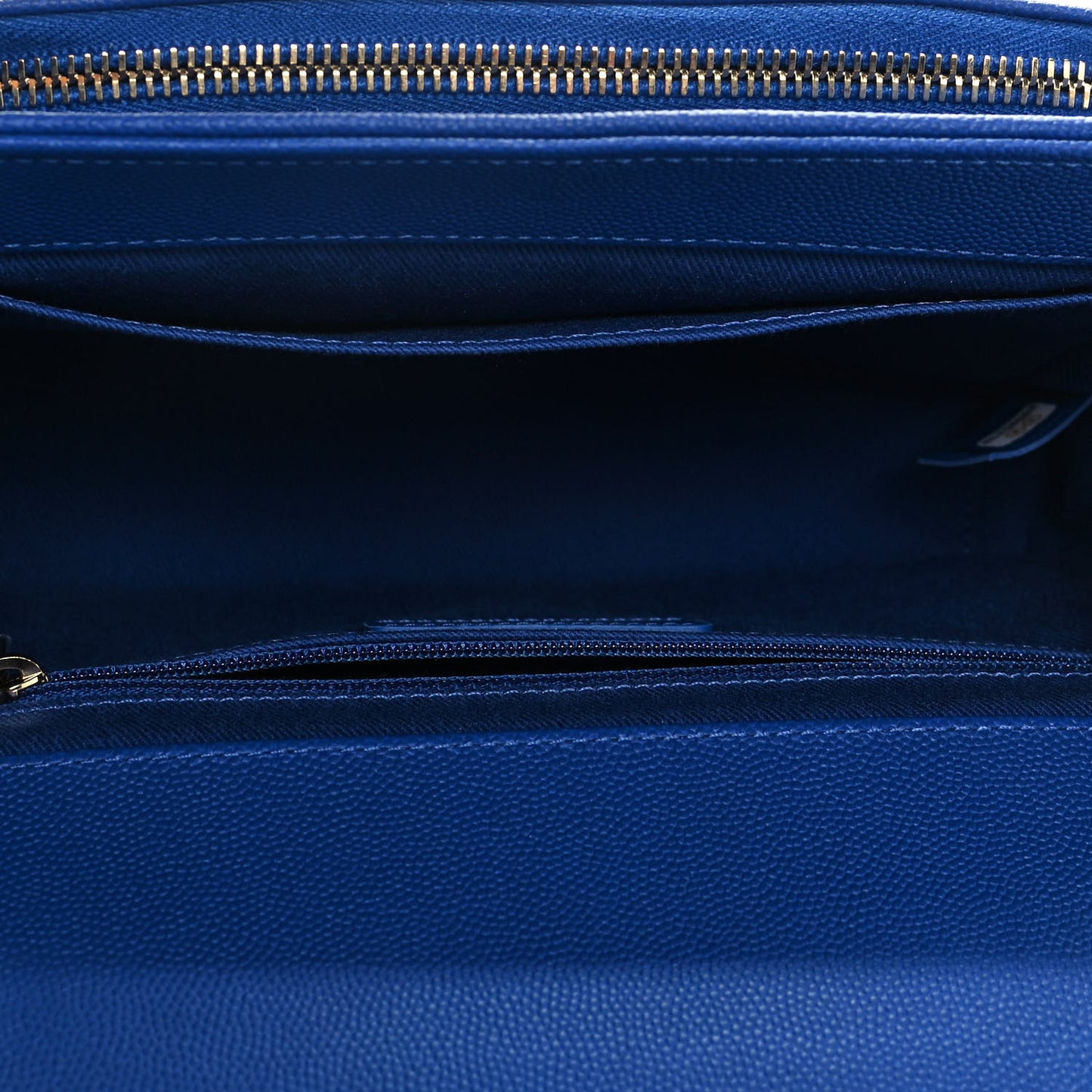 Caviar Quilted Medium Business Affinity Flap Dark Blue