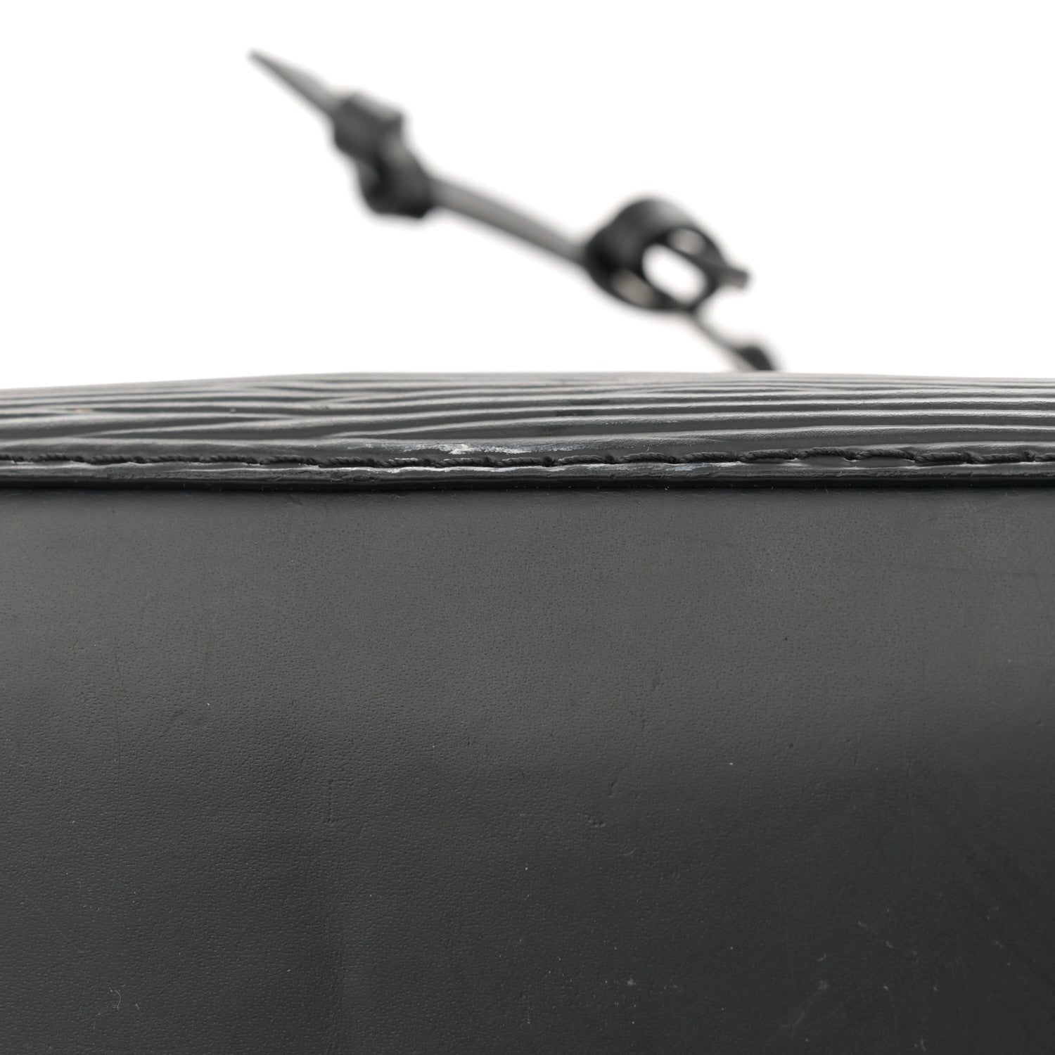 Louis Vuitton Epi Neonoe Black 11 of 12