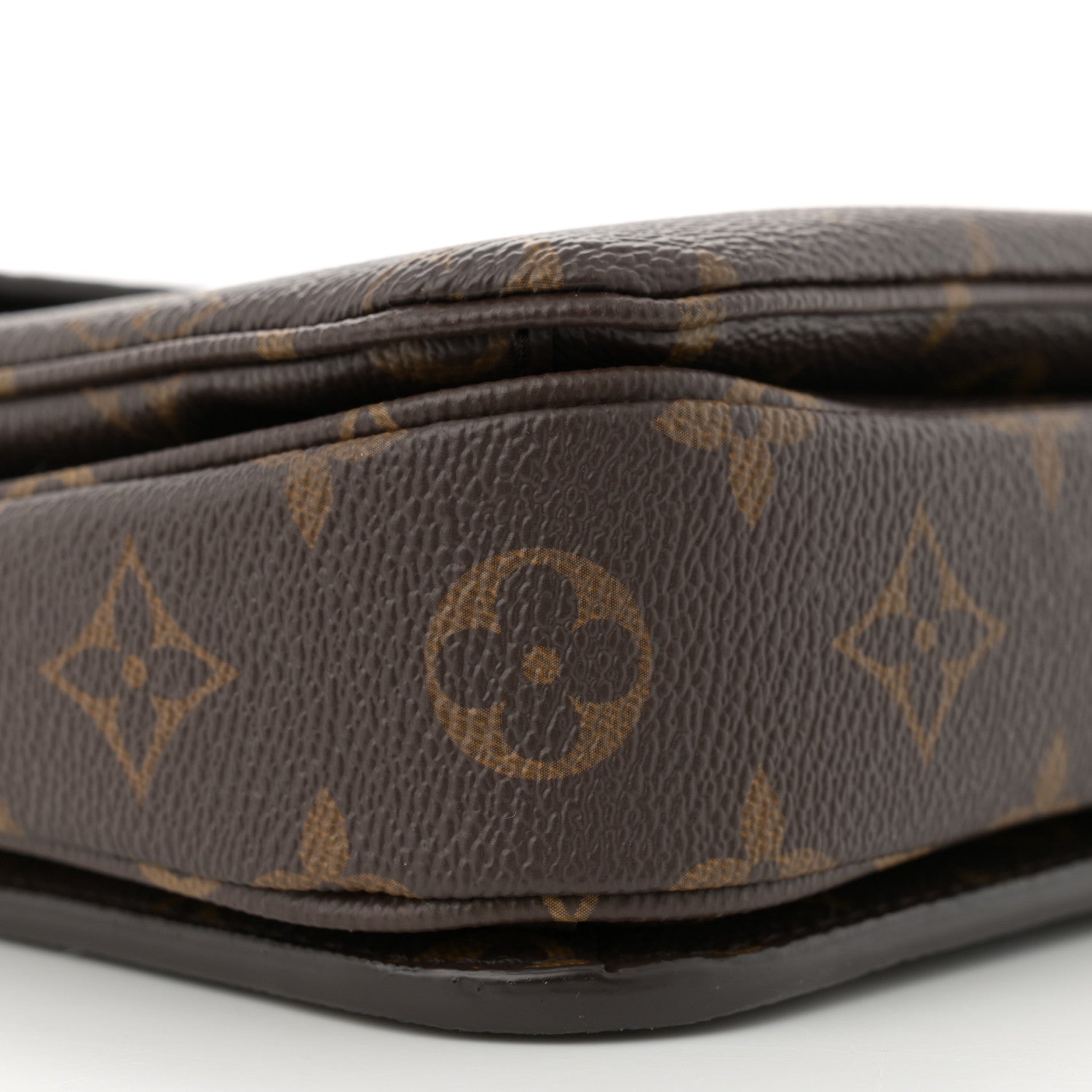 Louis Vuitton Monogram Pochette Metis 8 of 10