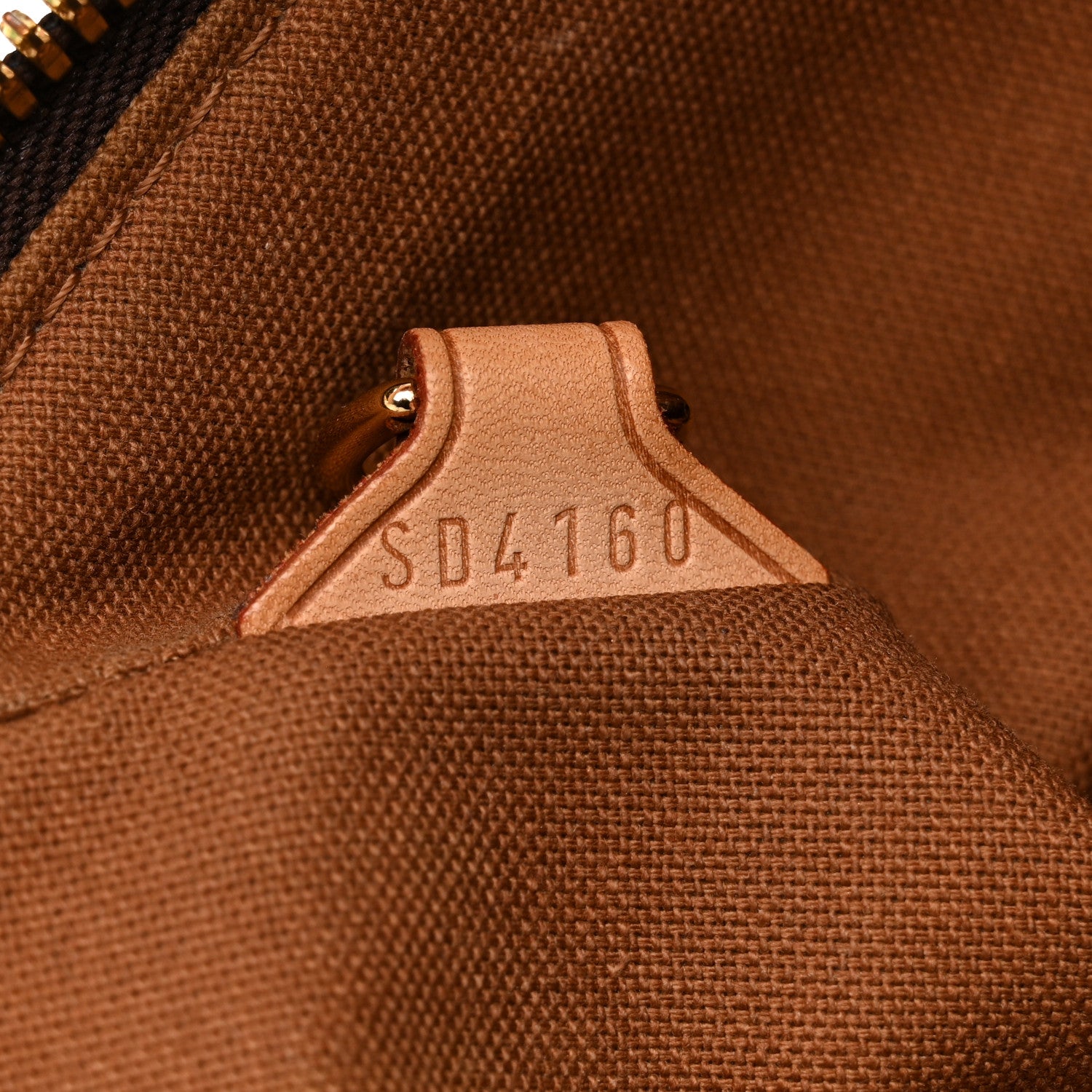 Louis Vuitton Monogram Tivoli GM 7 of 22