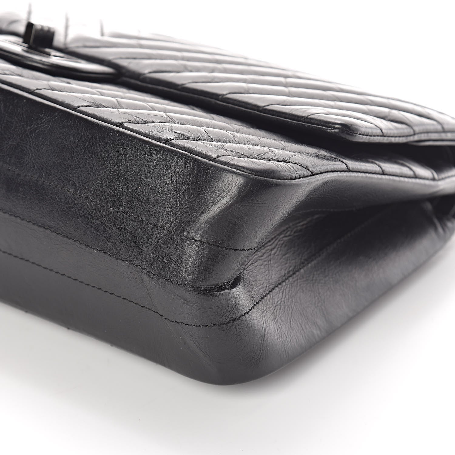 Chanel Aged Calfskin Chevron Quilted 2.55 Reissue 226 So Black 10 of 11