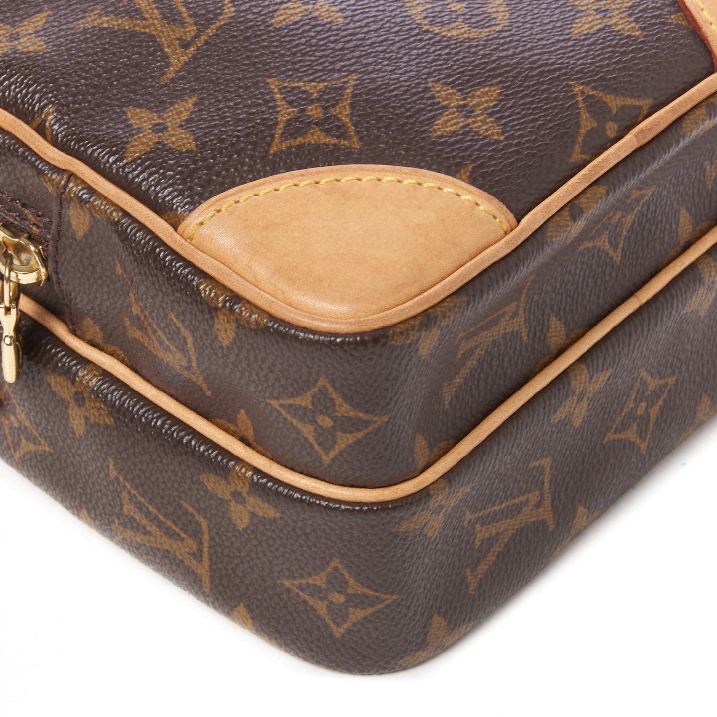 Monogram Amazone