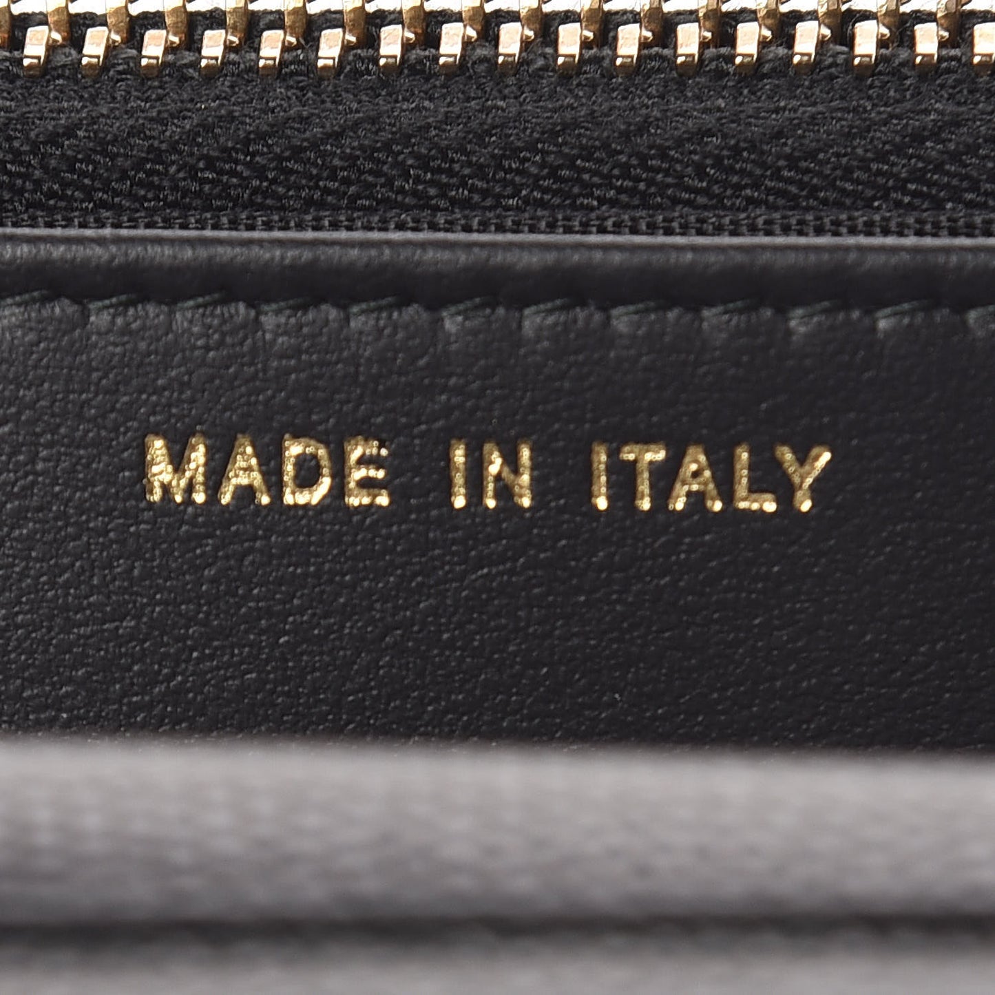 Caviar Quilted Golden Class Wallet On Chain WOC Black