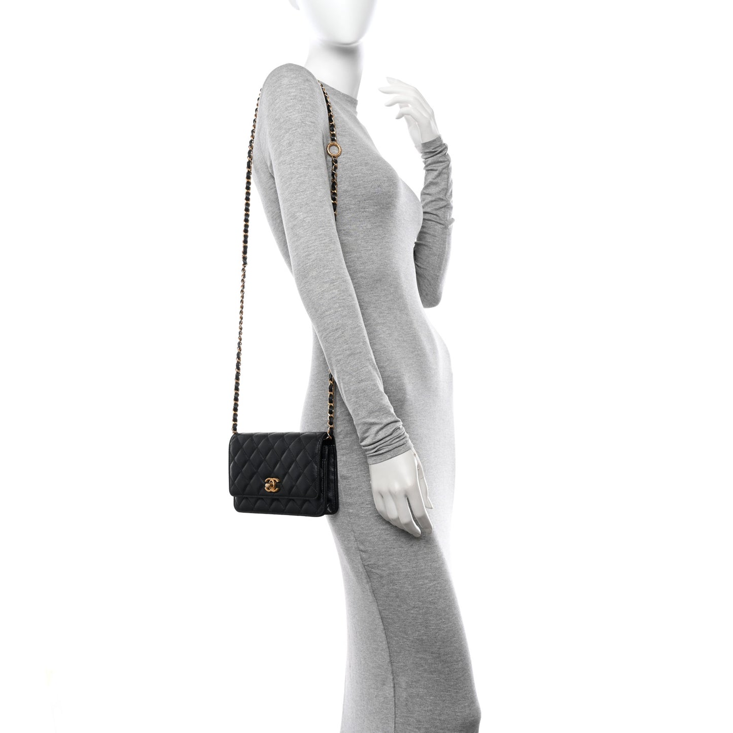 Pearly Caviar Quilted Fit For You Wallet On Chain WOC Black