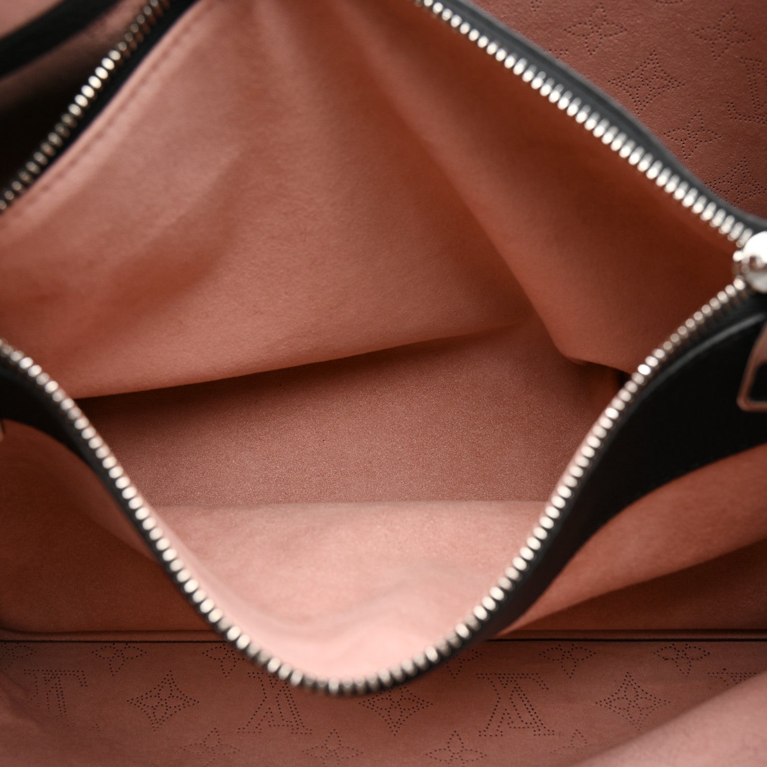 Louis Vuitton Mahina Flight Mode Bella Tote Black 6 of 11