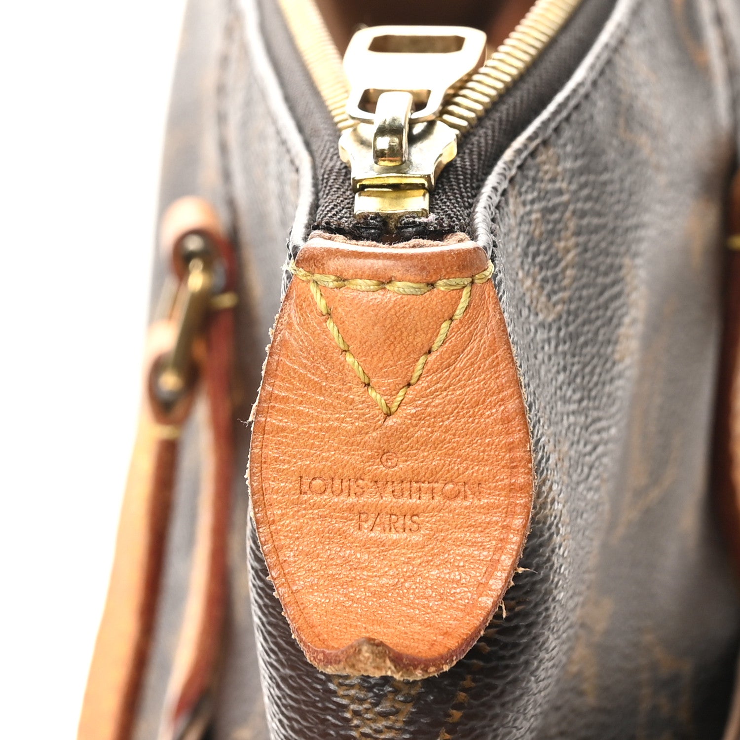 Louis Vuitton Monogram Totally MM 6 of 10