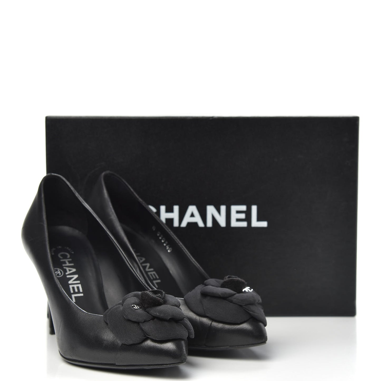 Lambskin Camellia Pumps 35.5 Black