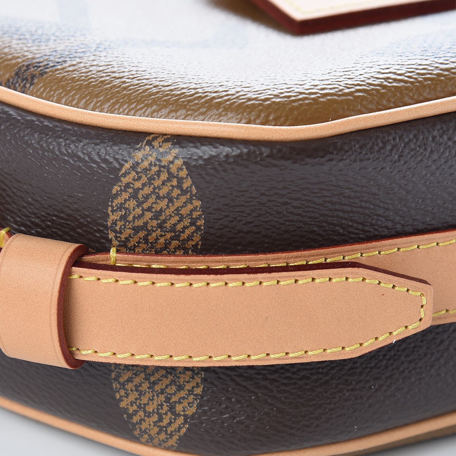 Louis Vuitton Reverse Monogram Giant Boite Chapeau Souple 9 of 11
