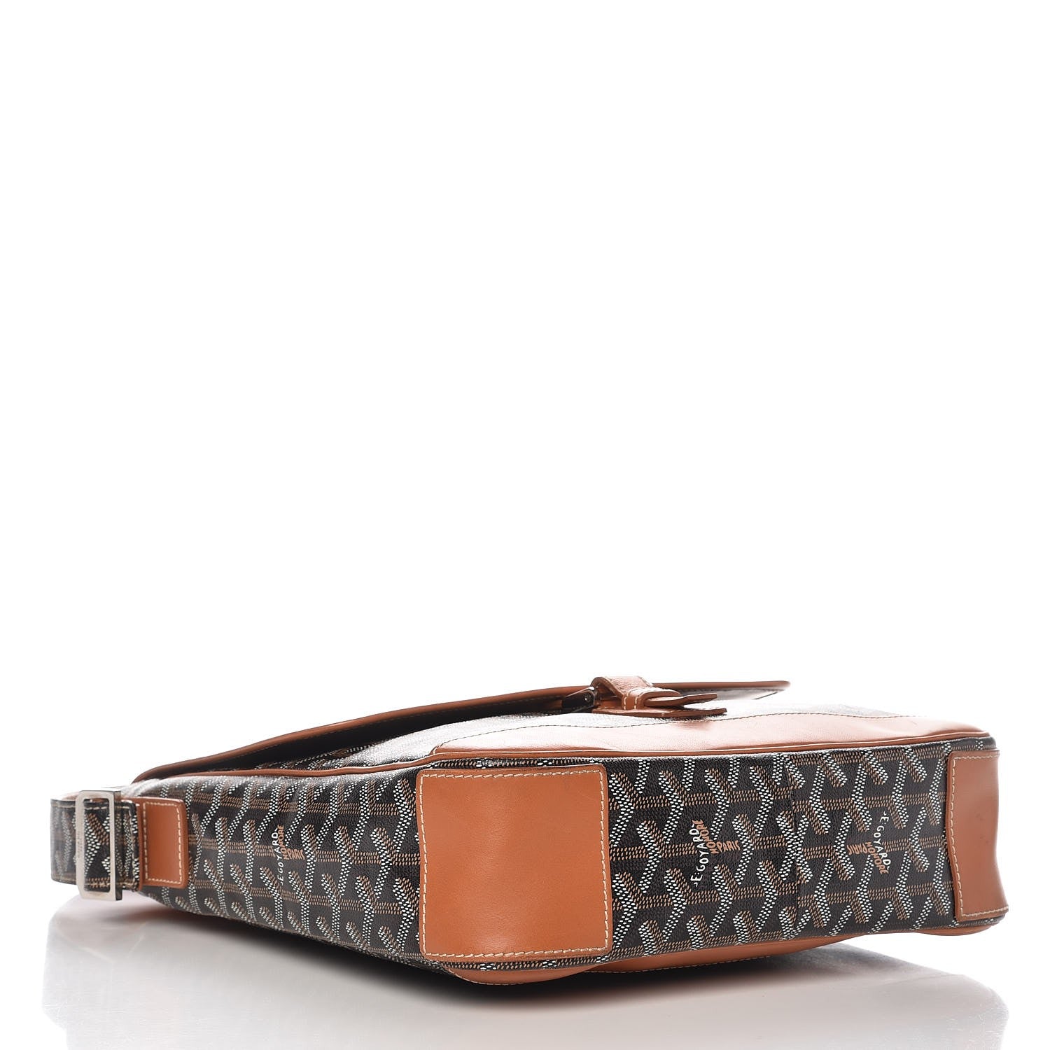 Goyard Chevron Grand Blue MM Black Gold 4 of 9