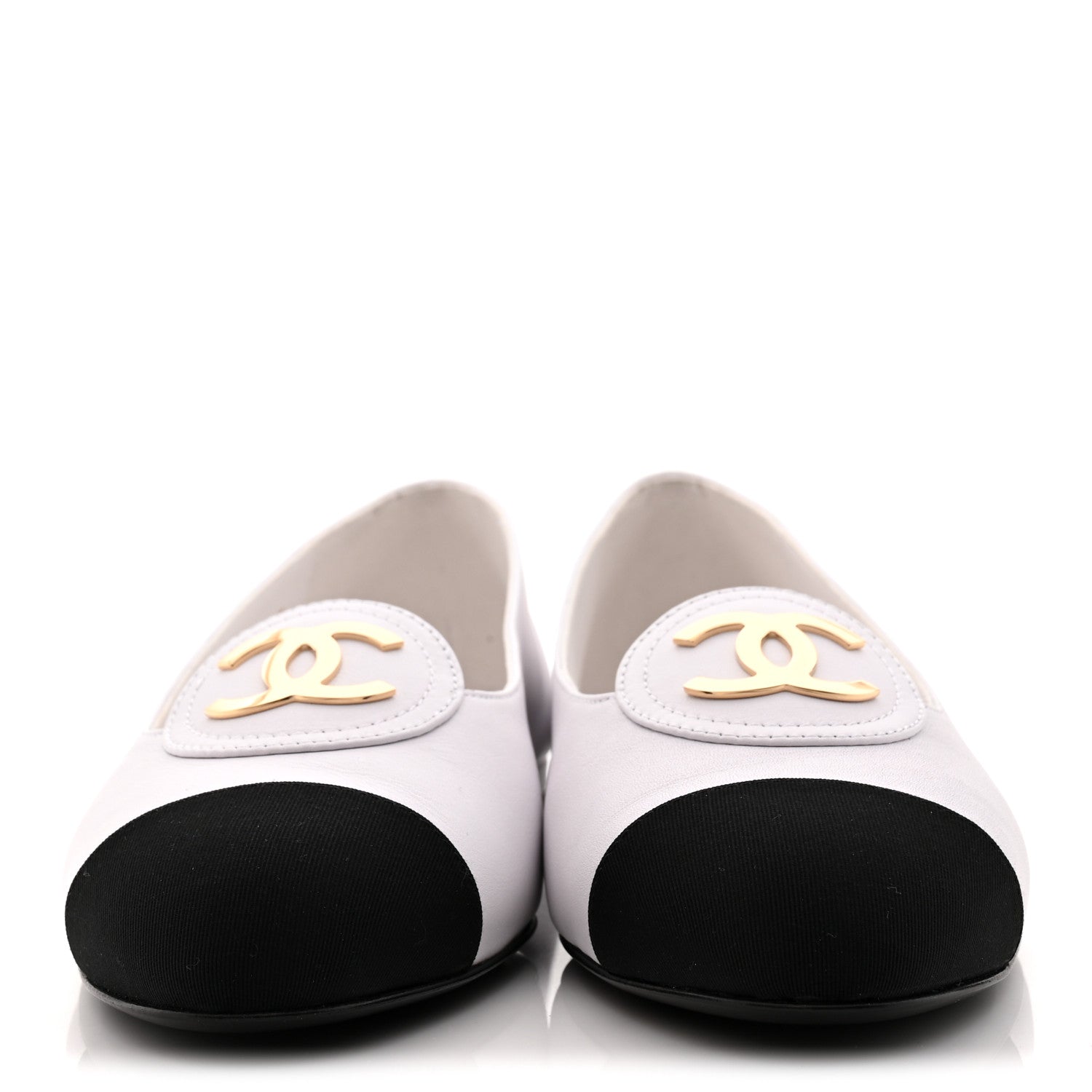 Chanel Calfskin Grosgrain Cap Toe CC Moccasin Loafers 39 White Black 2 of 10