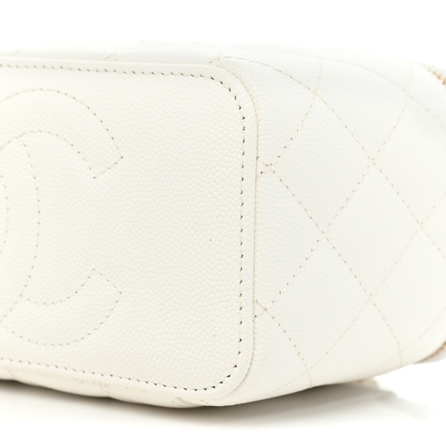 Caviar Quilted Small Vanity Case With Chain White