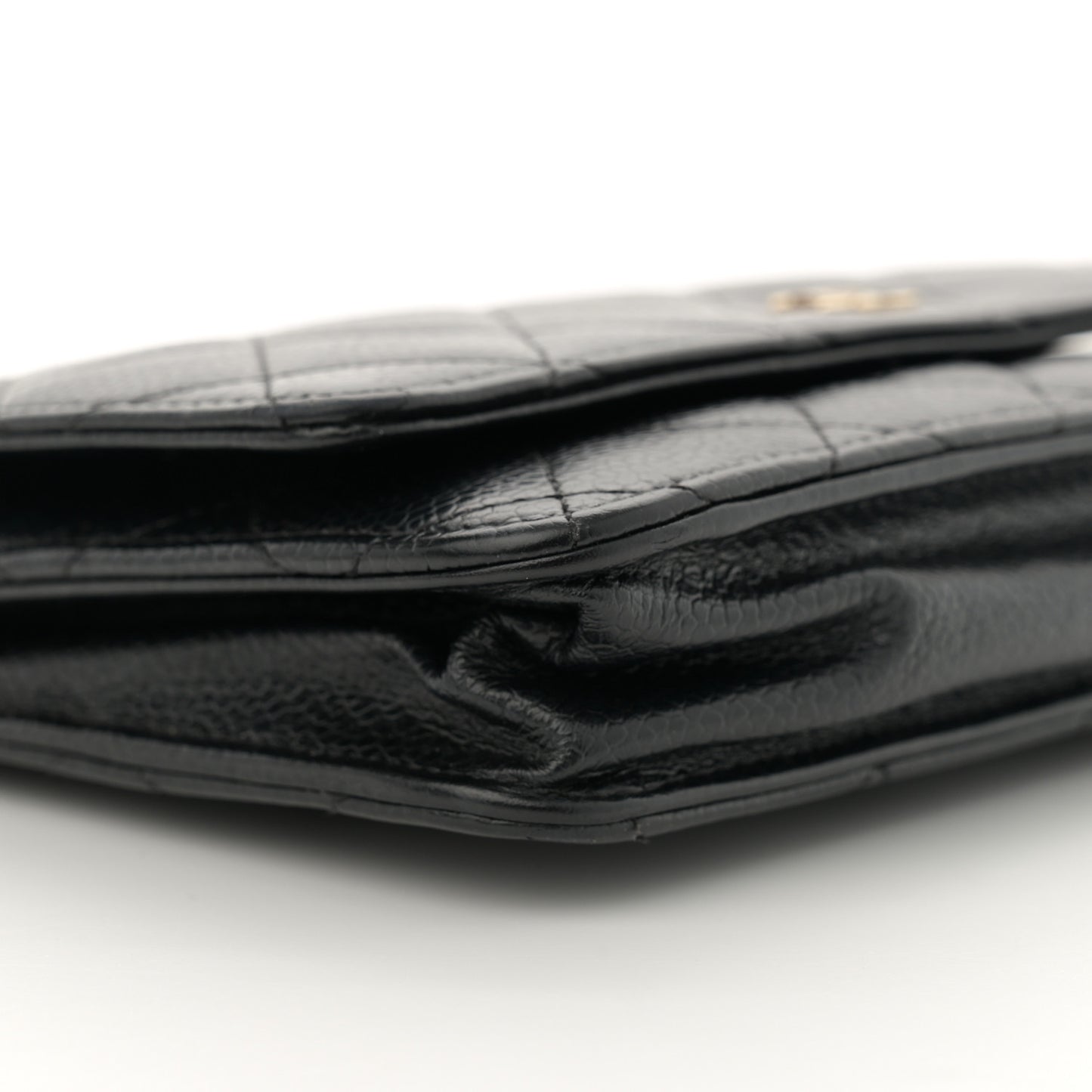 Caviar Quilted Wallet on Chain WOC Black
