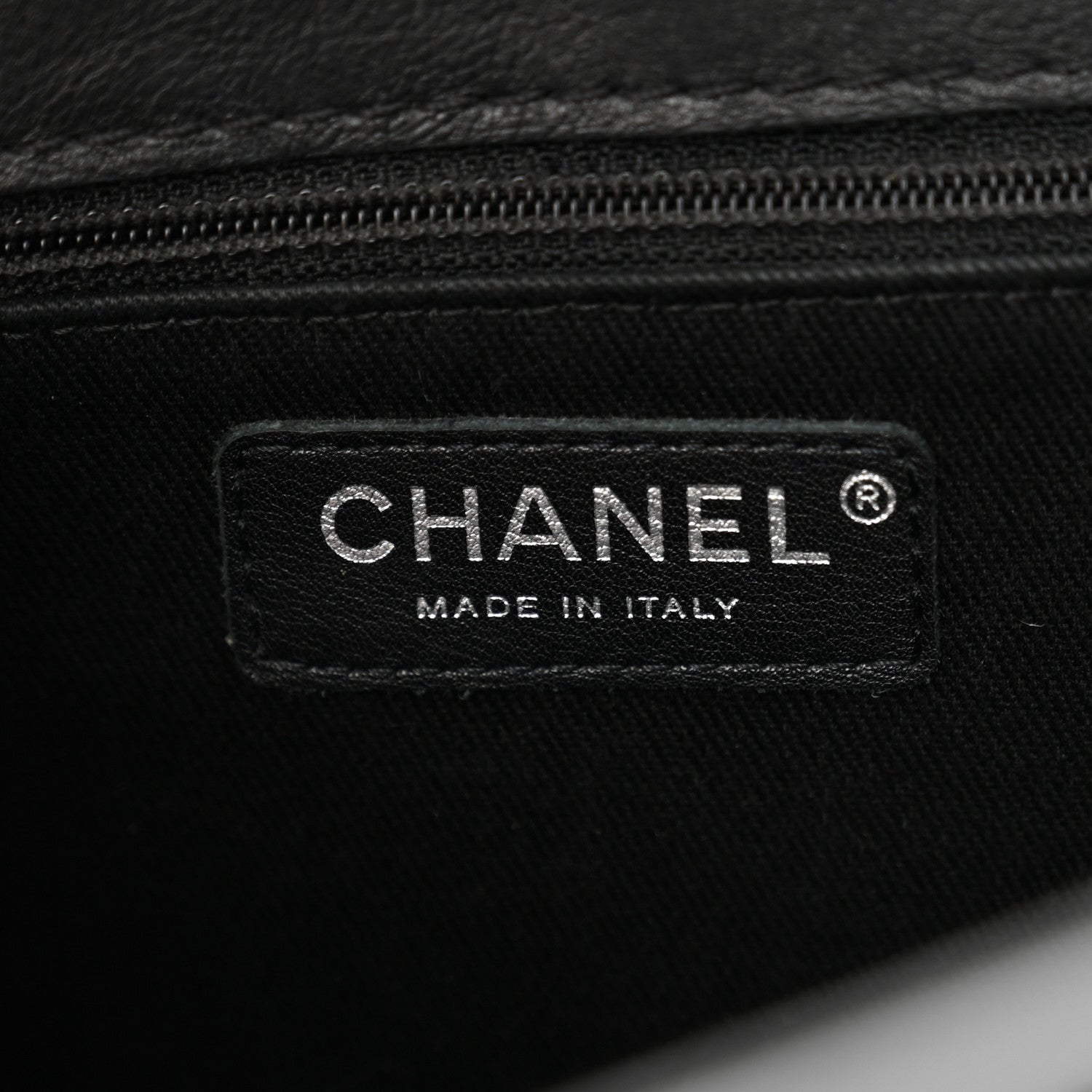 Chanel Calfskin Quilted Large Hamptons Flap Black 5 of 11