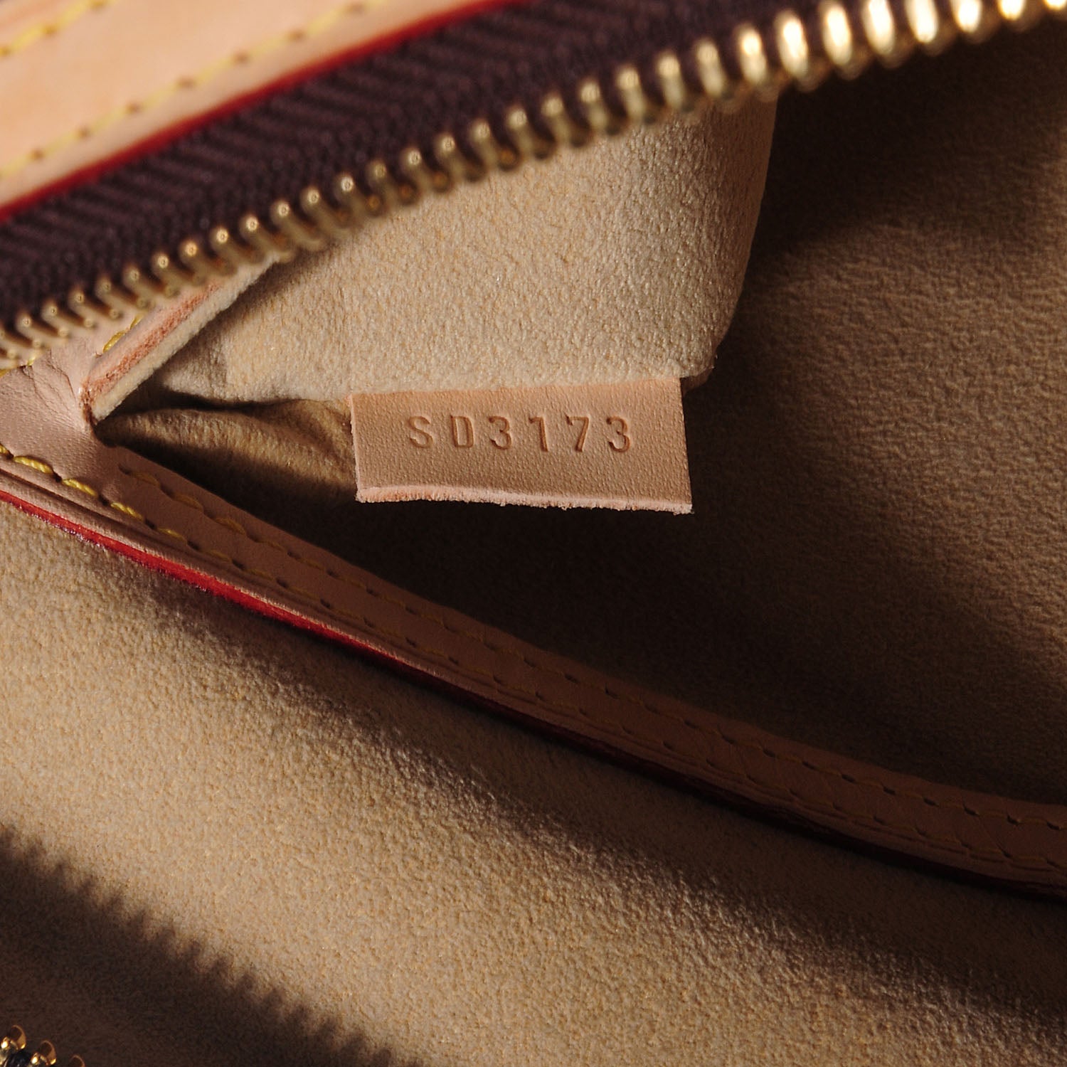 Louis Vuitton Monogram Retiro PM 7 of 8