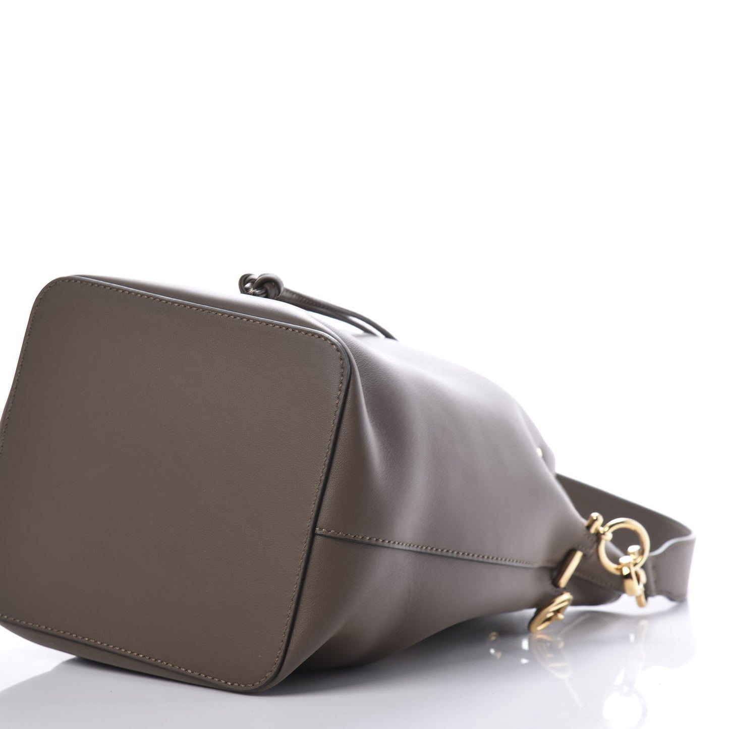 Vitello Grace Matte F is Fendi Grande Mon Tresor Bucket Bag Maya