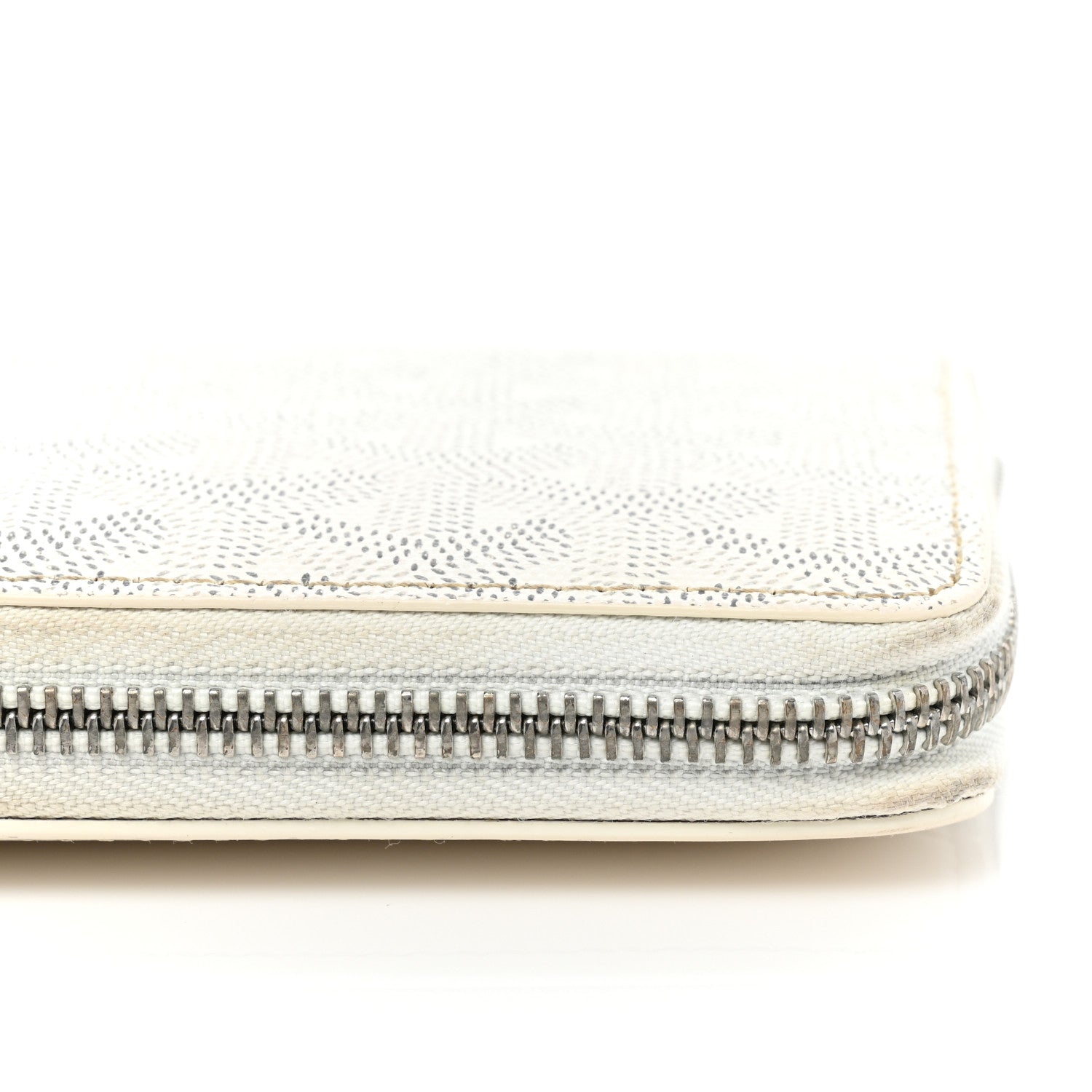 Goyard Goyardine Matignon Zip Around GM Wallet White 28 of 29