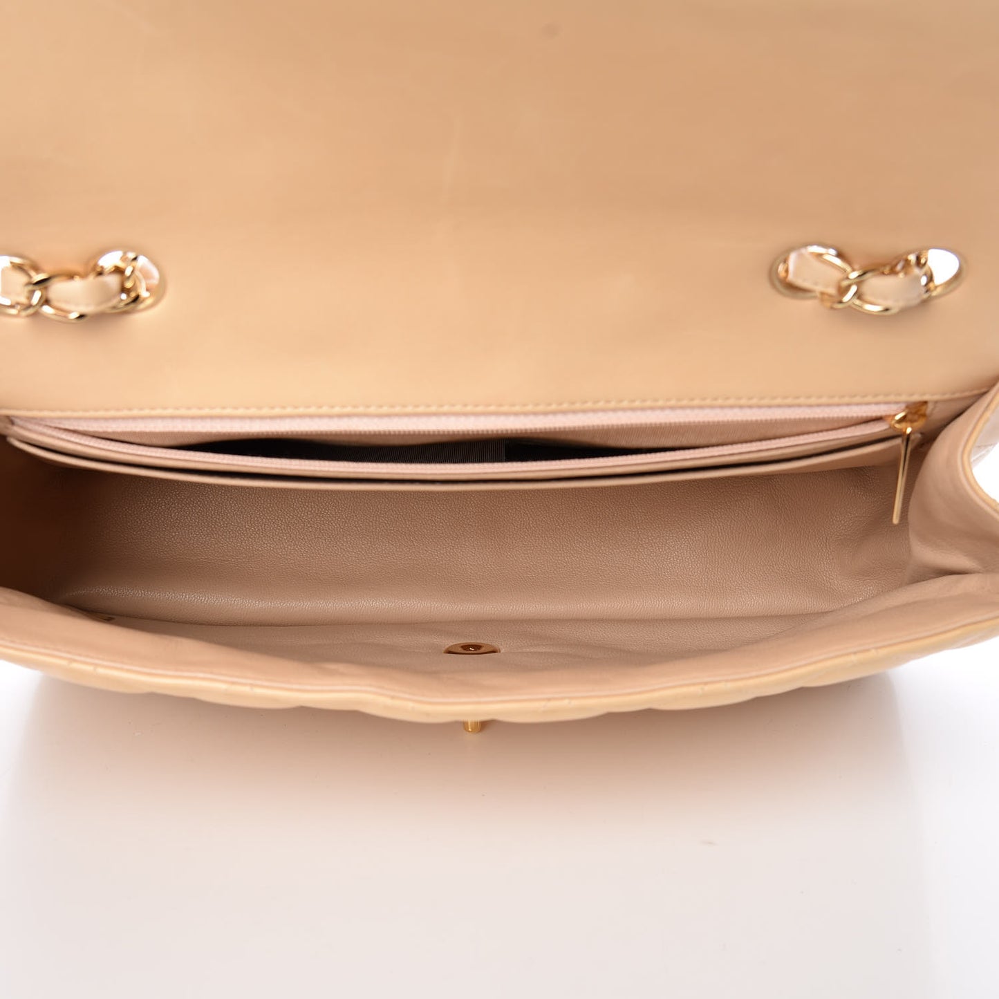 Lambskin Quilted Jumbo Single Flap Beige Clair