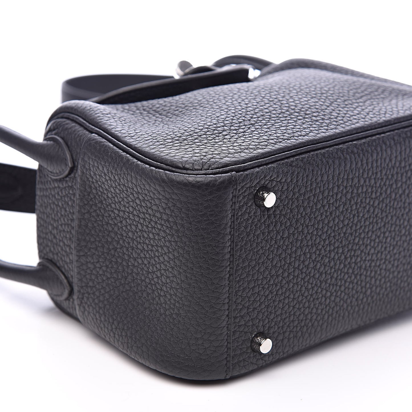 Taurillon Clemence Mini Lindy 20 Black