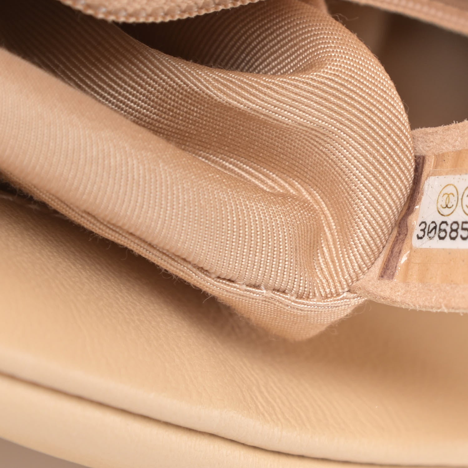 Chanel Lambskin Quilted Medium Chanel 19 Flap Beige 7 of 11