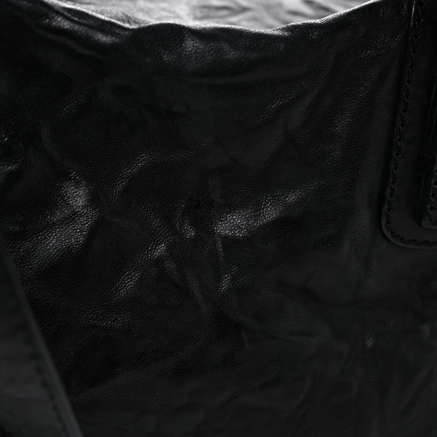 Tumbled Sheepskin Medium Pandora Black