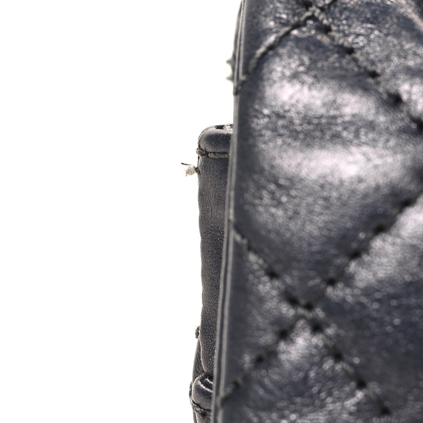 Metallic Aged Calfskin 2.55 Reissue 225 Flap Dark Silver