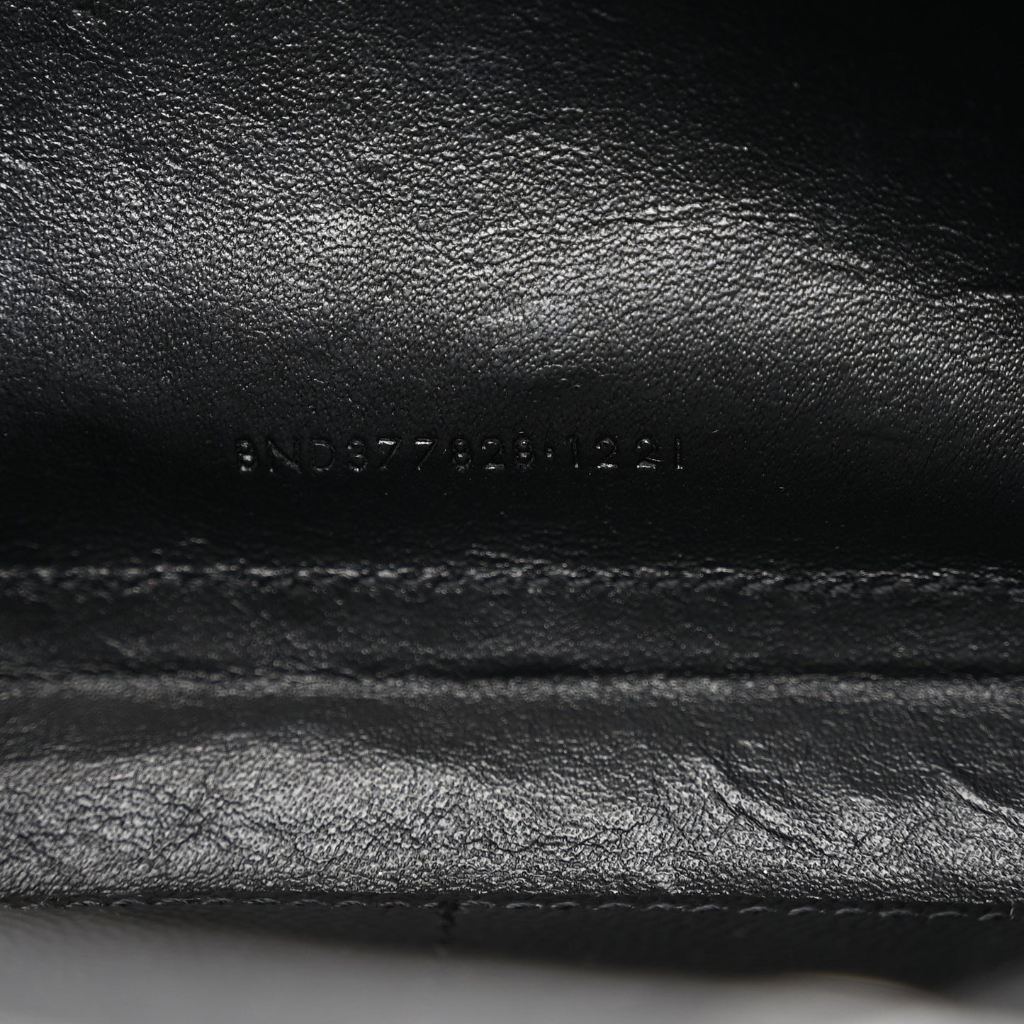Grain De Poudre Matelasse Chevron Monogram Chain Wallet Black
