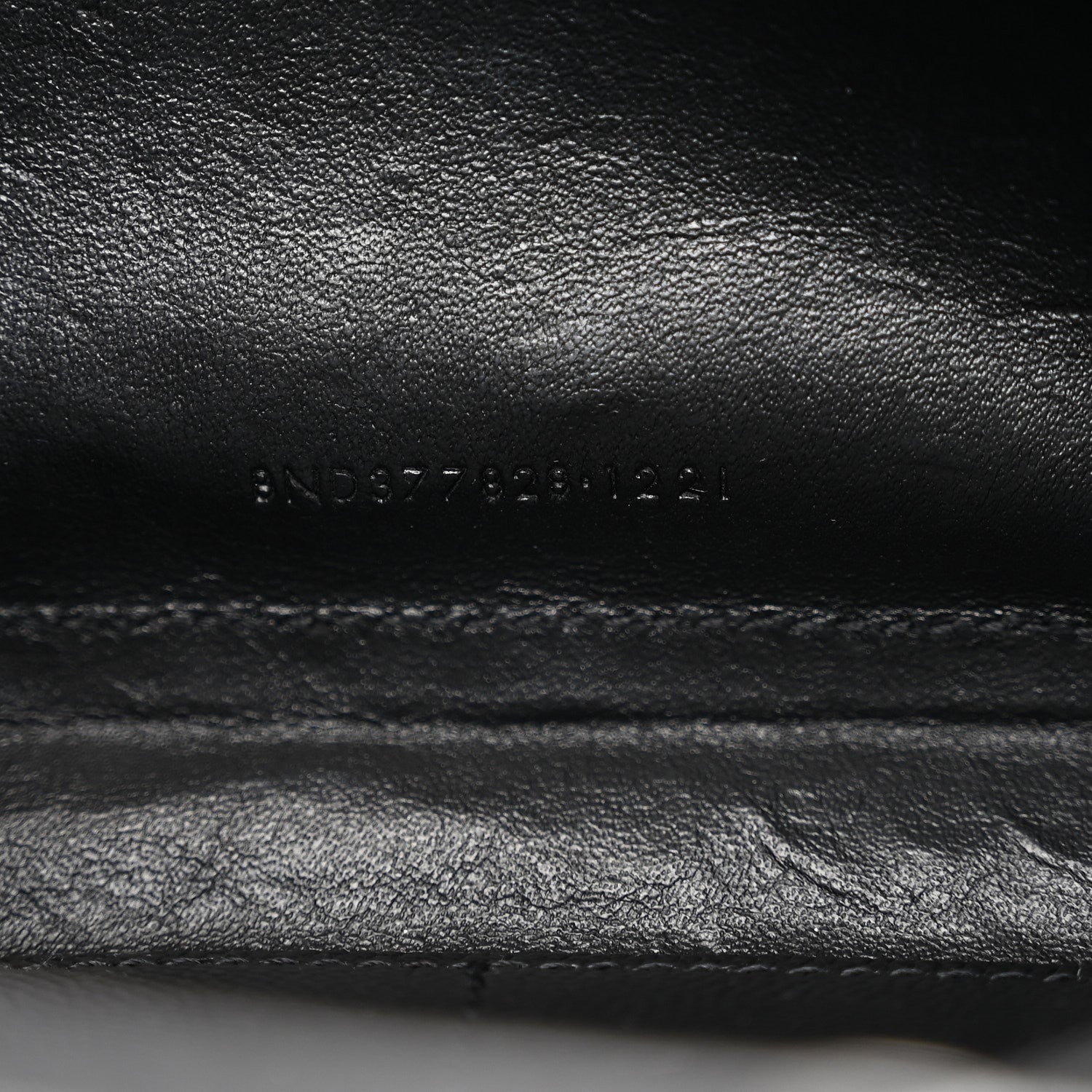 Saint Laurent Grain De Poudre Matelasse Chevron Monogram Chain Wallet Black 7 of 10