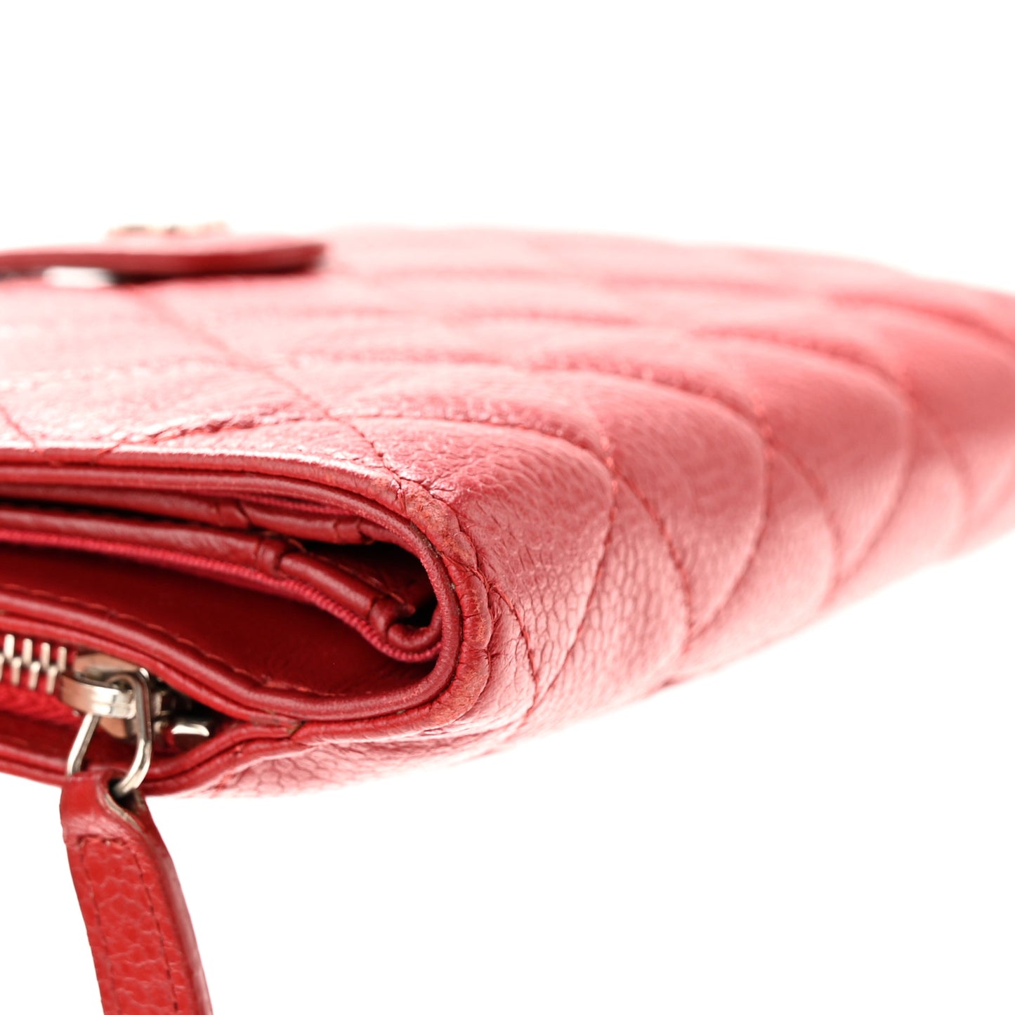 Caviar Quilted Zipped Pocket Wallet Red