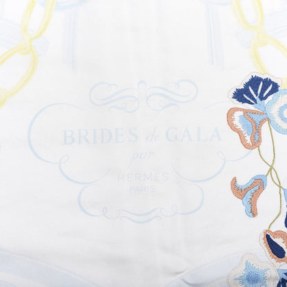 Hermes Silk Brides Fleuries Scarf 90 White Bleu Pale 3 of 4