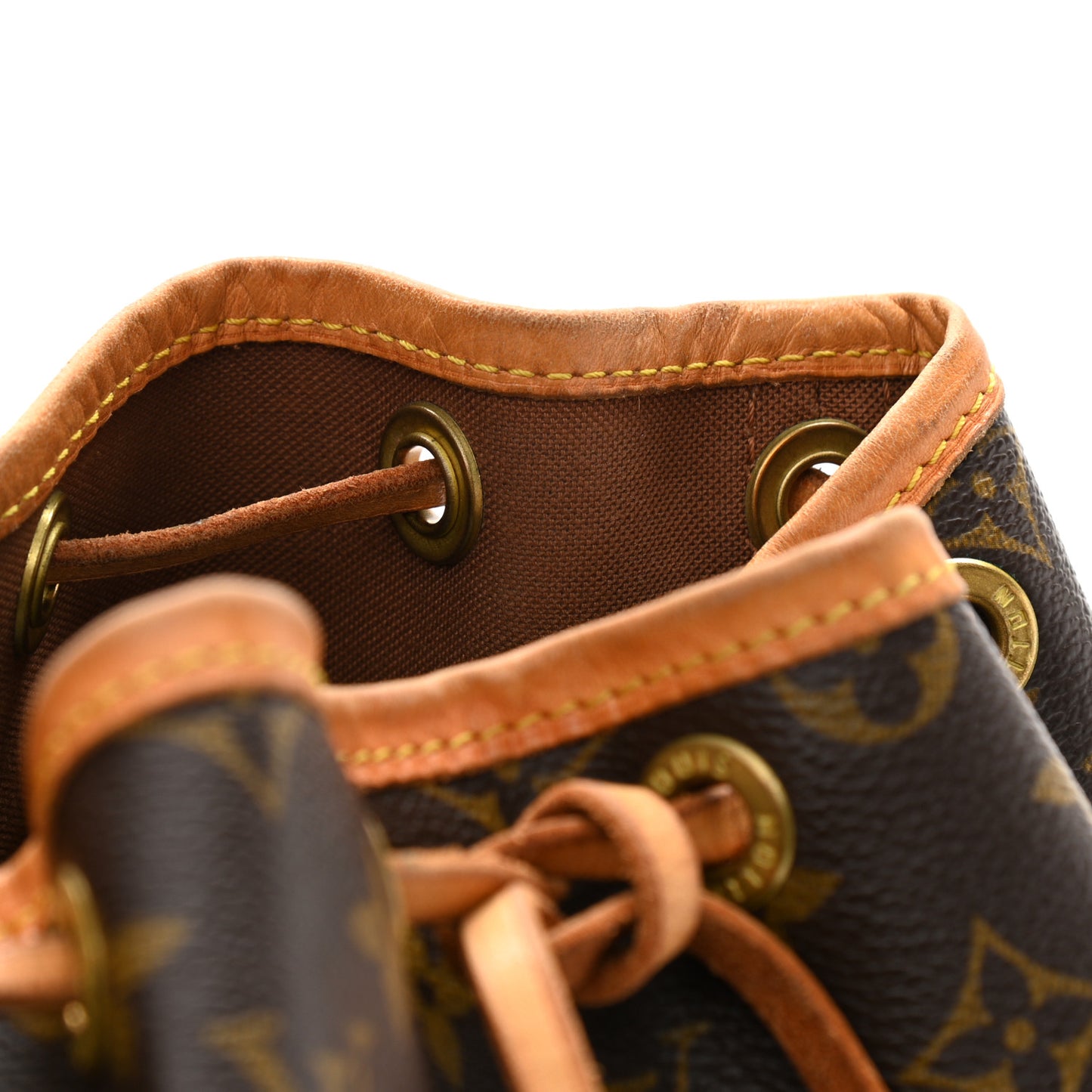 Monogram Noe
