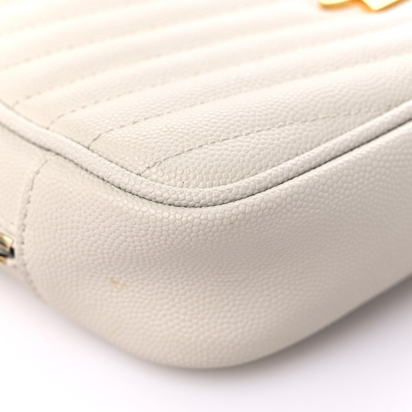 Grain De Poudre Matelasse Monogram Mini Lou Camera Bag Blanc Vintage