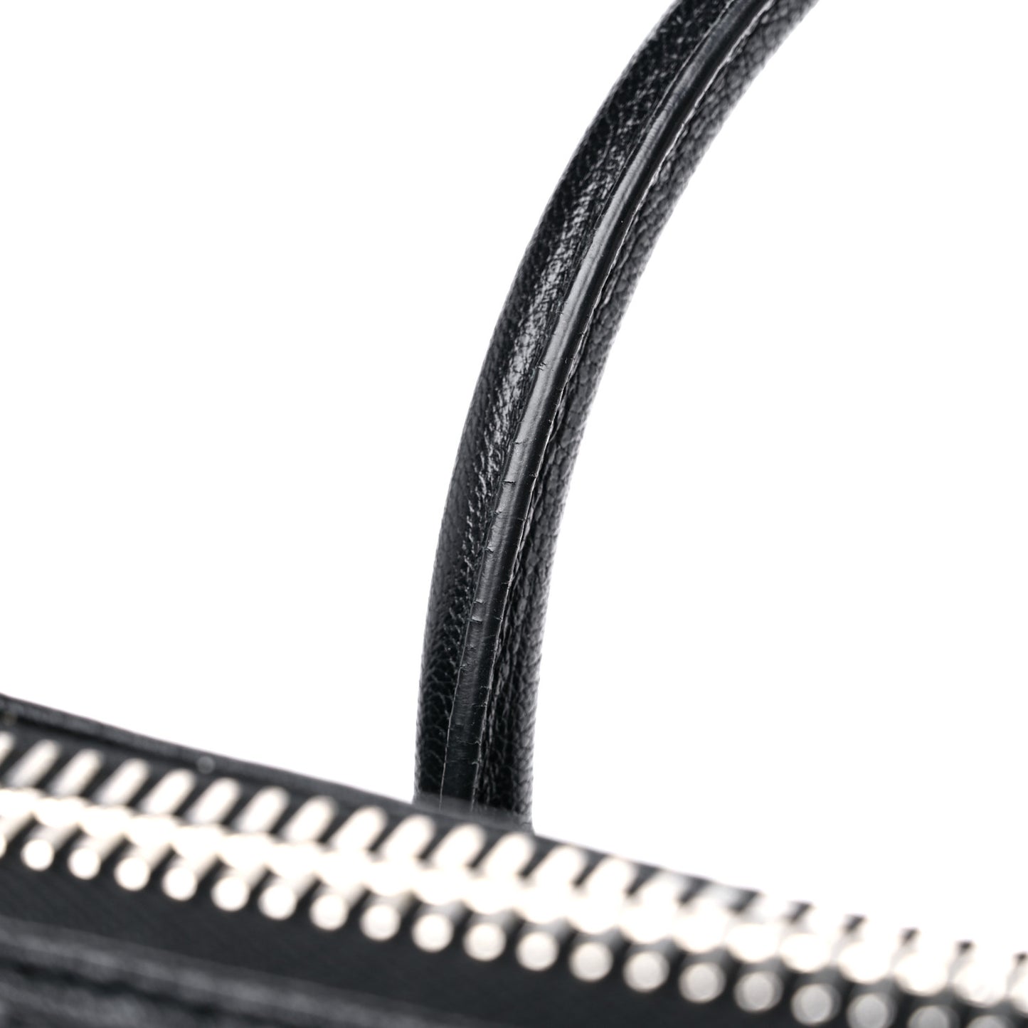 Sugar Goatskin Medium Antigona Black