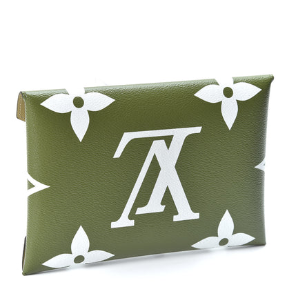 Louis Vuitton Monogram Giant Kirigami Pochette Set 2 of 10