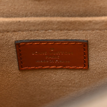 Louis Vuitton Calfskin Monogram Tufting On My Side Galet 6 of 9