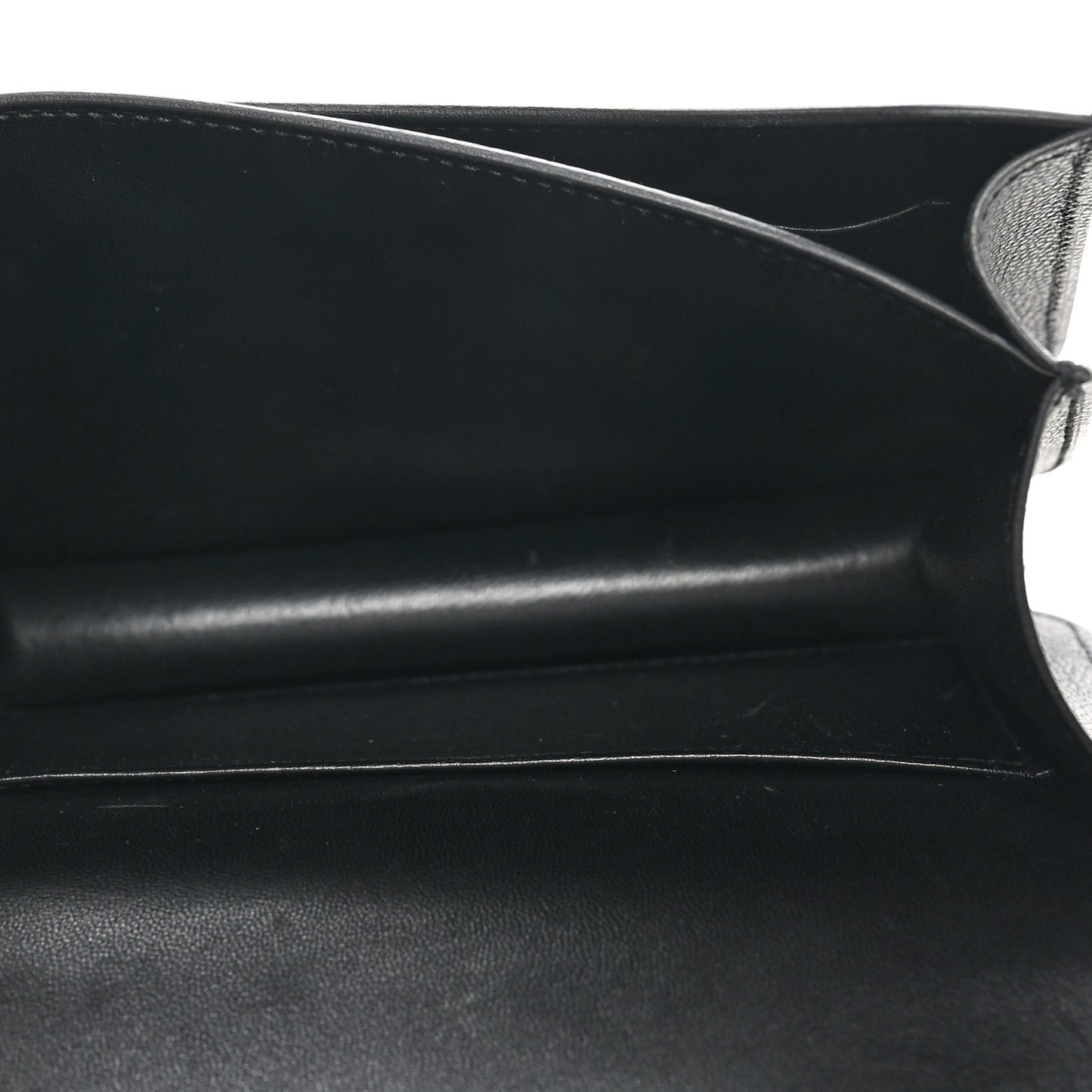 Epsom Constance 18 Black