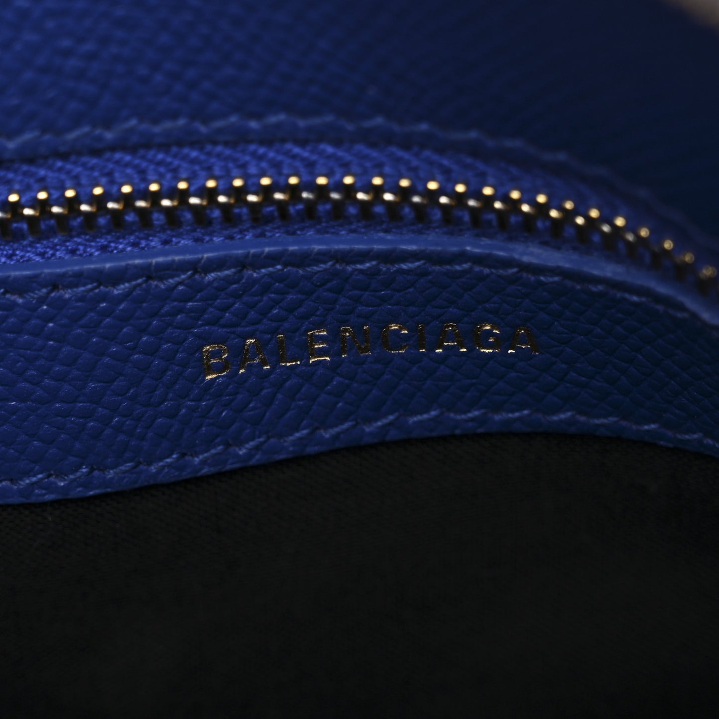 Signature Grained Calfskin Logo XXS Ville Top Handle Bag Bleu Roi White