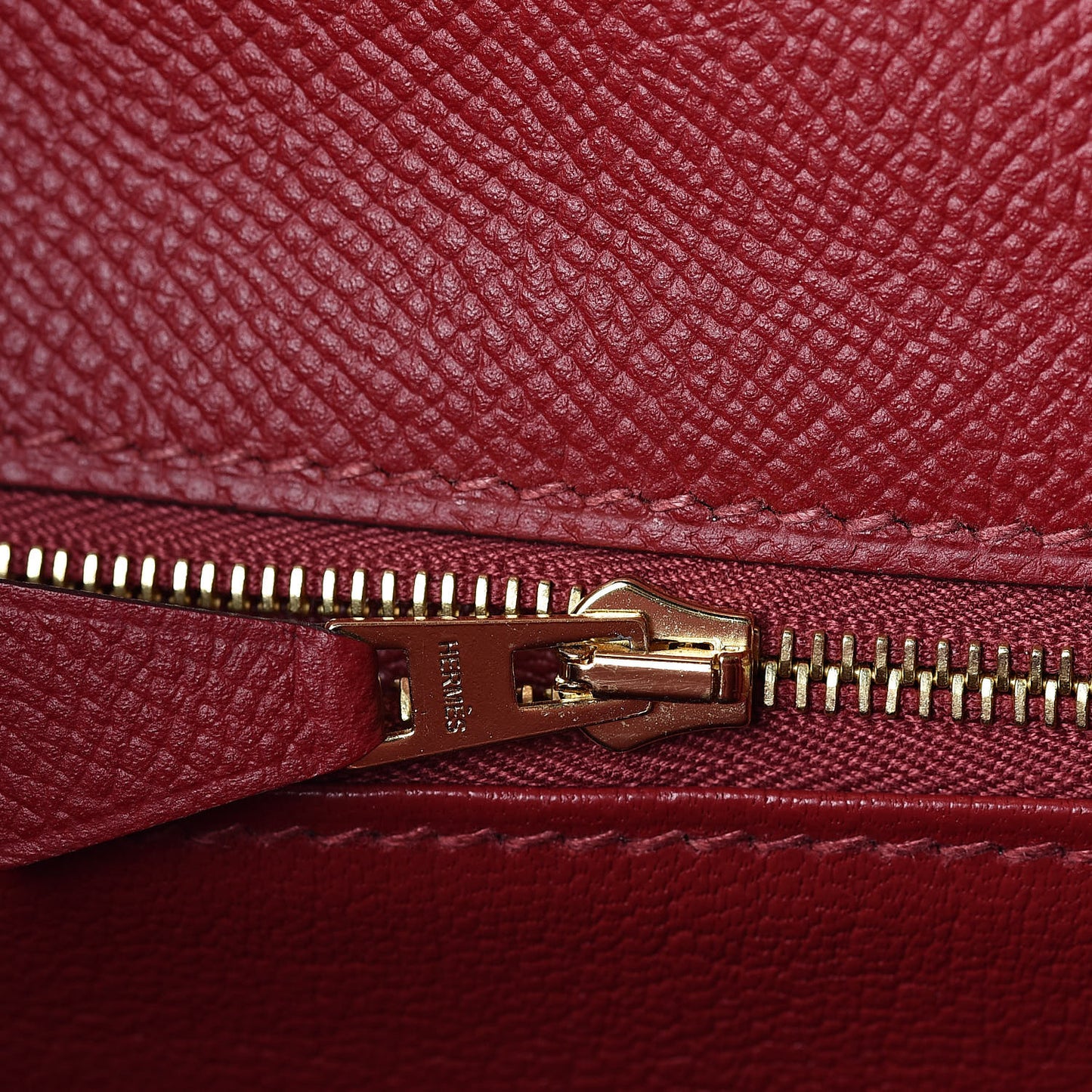 Epsom Kelly Sellier 32 Rouge Grenat