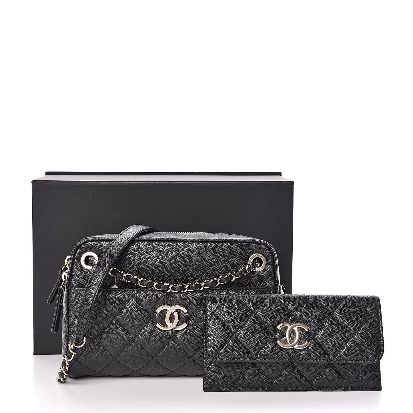 Caviar Quilted Small In & Out Camera Case Black