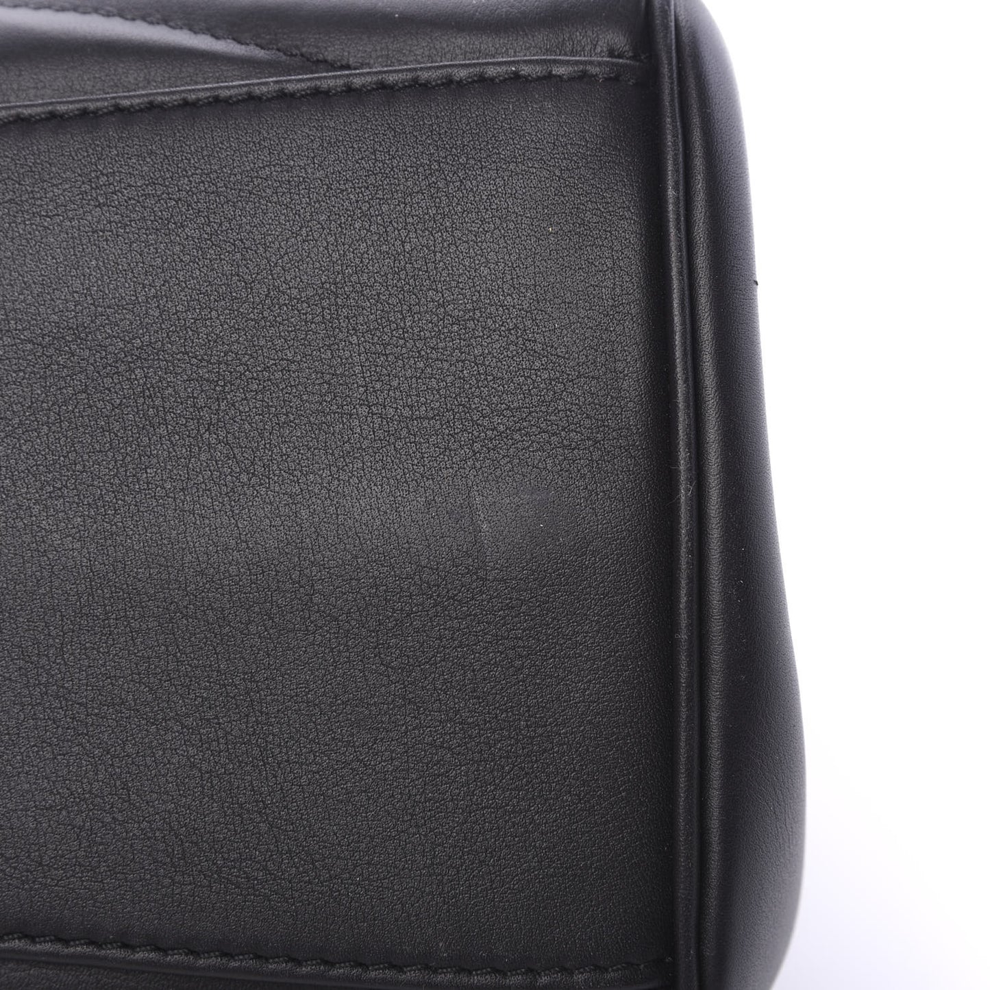 Calfskin New Wave Chain Tote Black
