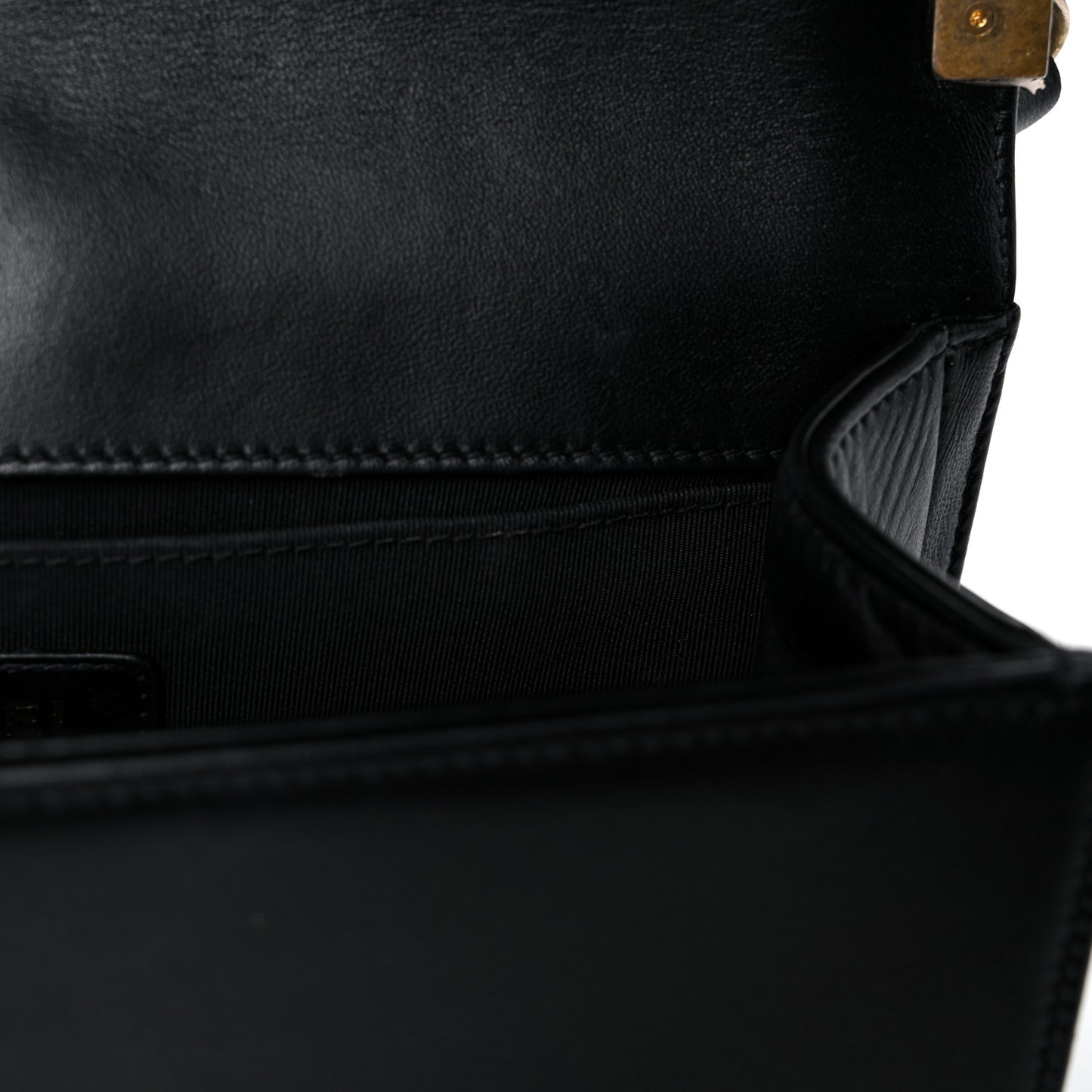 Lambskin Quilted Medium Boy Flap Black