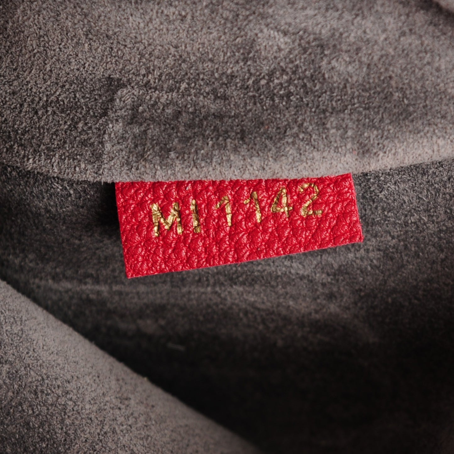 Veau Cachemire SC Bag PM Cherry