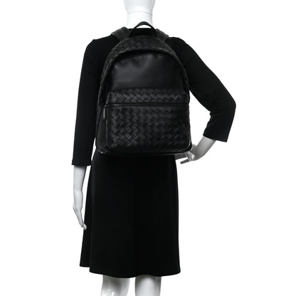 Bottega Veneta Smooth Calfskin Intrecciato Backpack Black 2 of 9