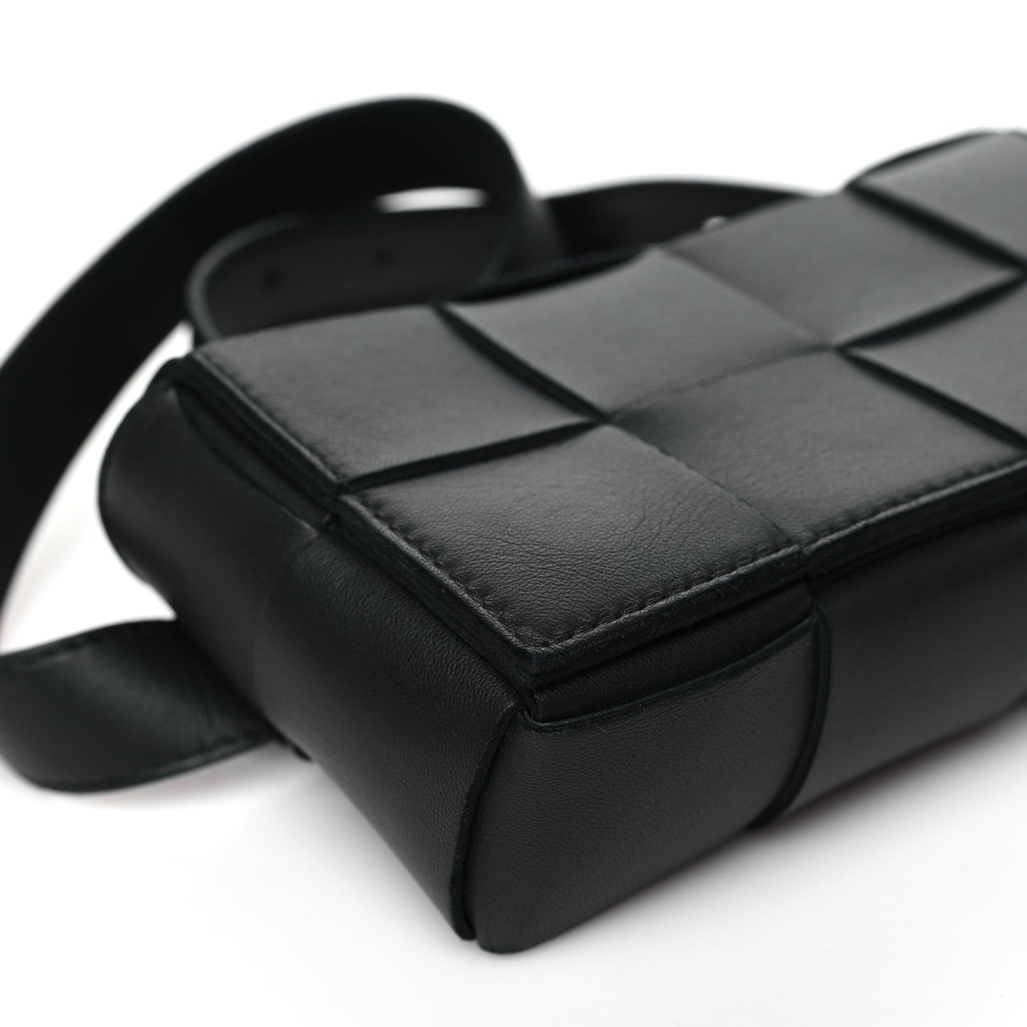 Nappa Maxi Intreccio The Belt Cassette Bag Black