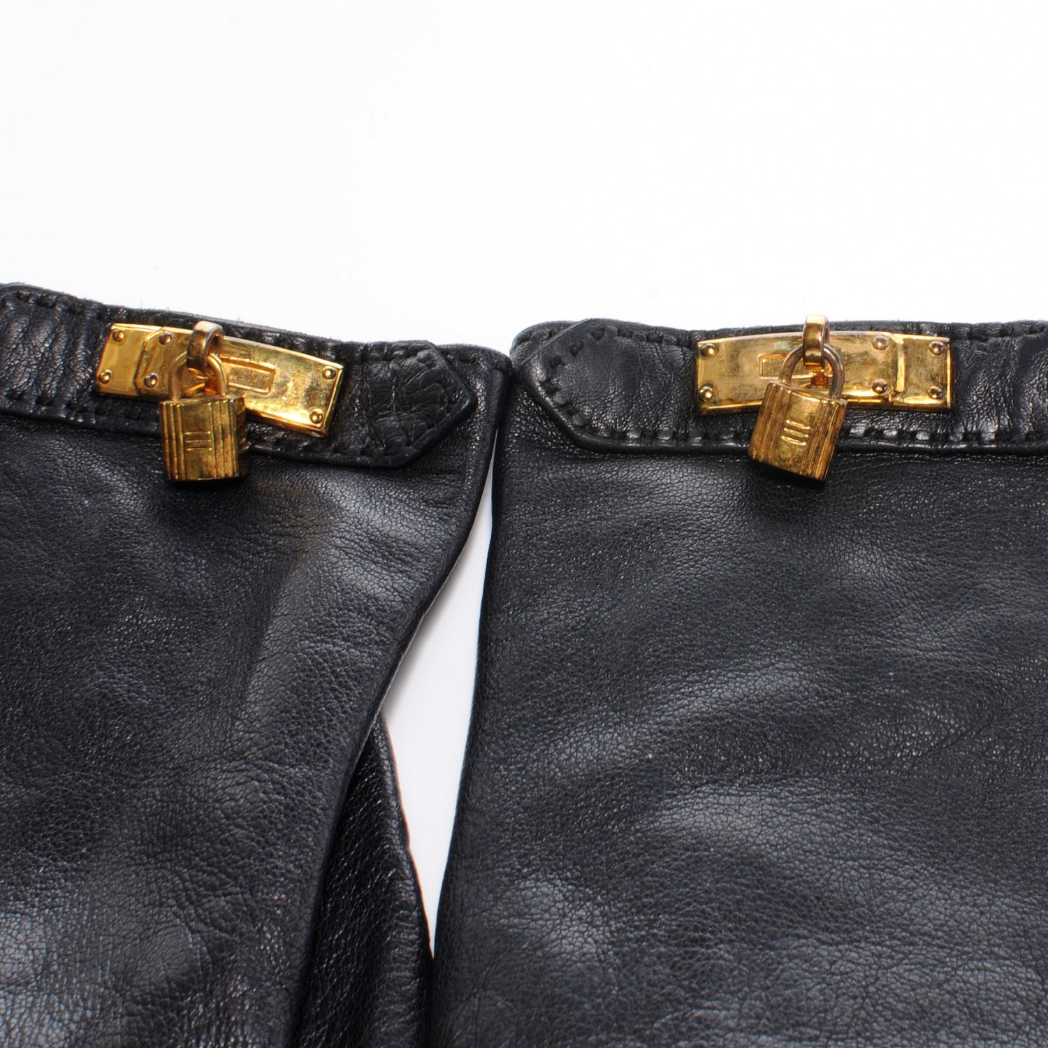 Hermes Lambskin Soya Kelly Lock Gloves Black 7.5 3 of 4