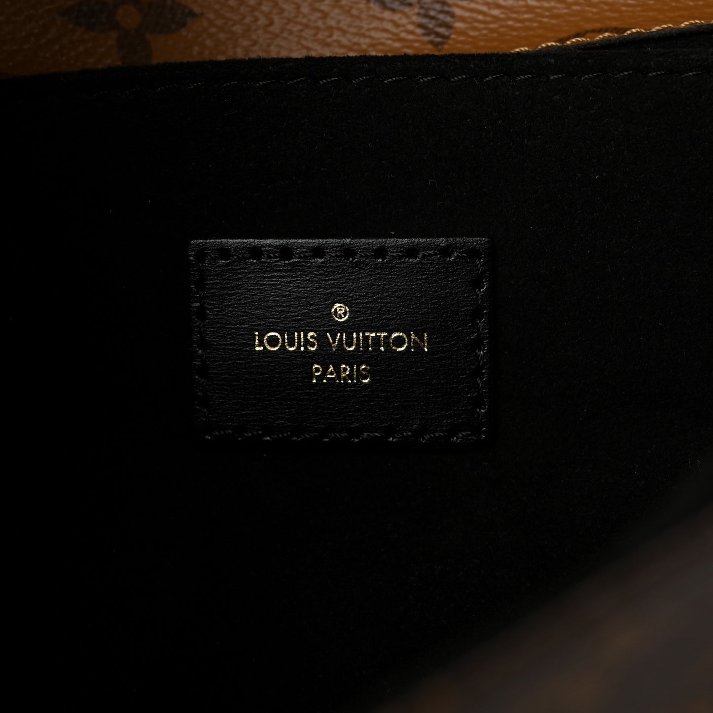 Reverse Monogram Pochette Metis