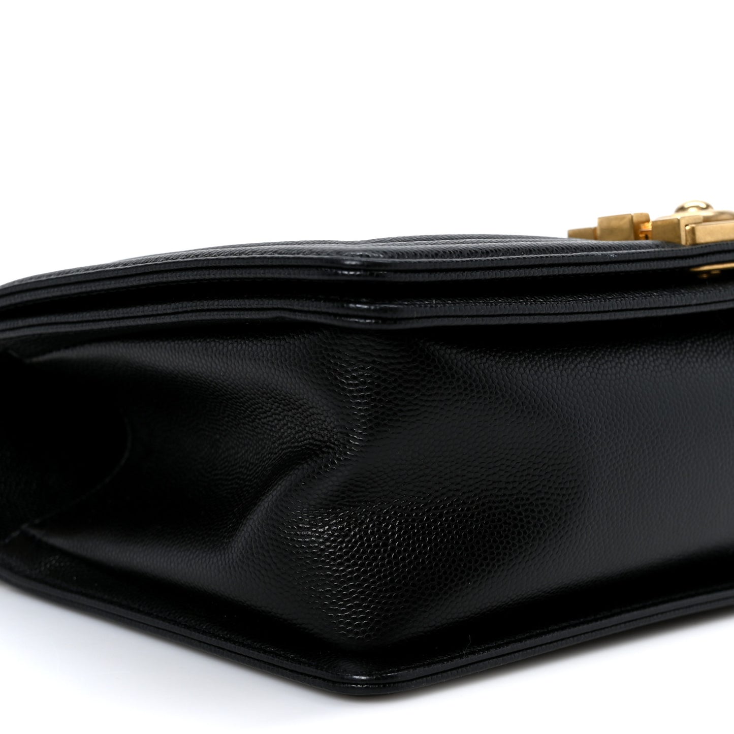 Caviar Quilted Medium Boy Flap Black