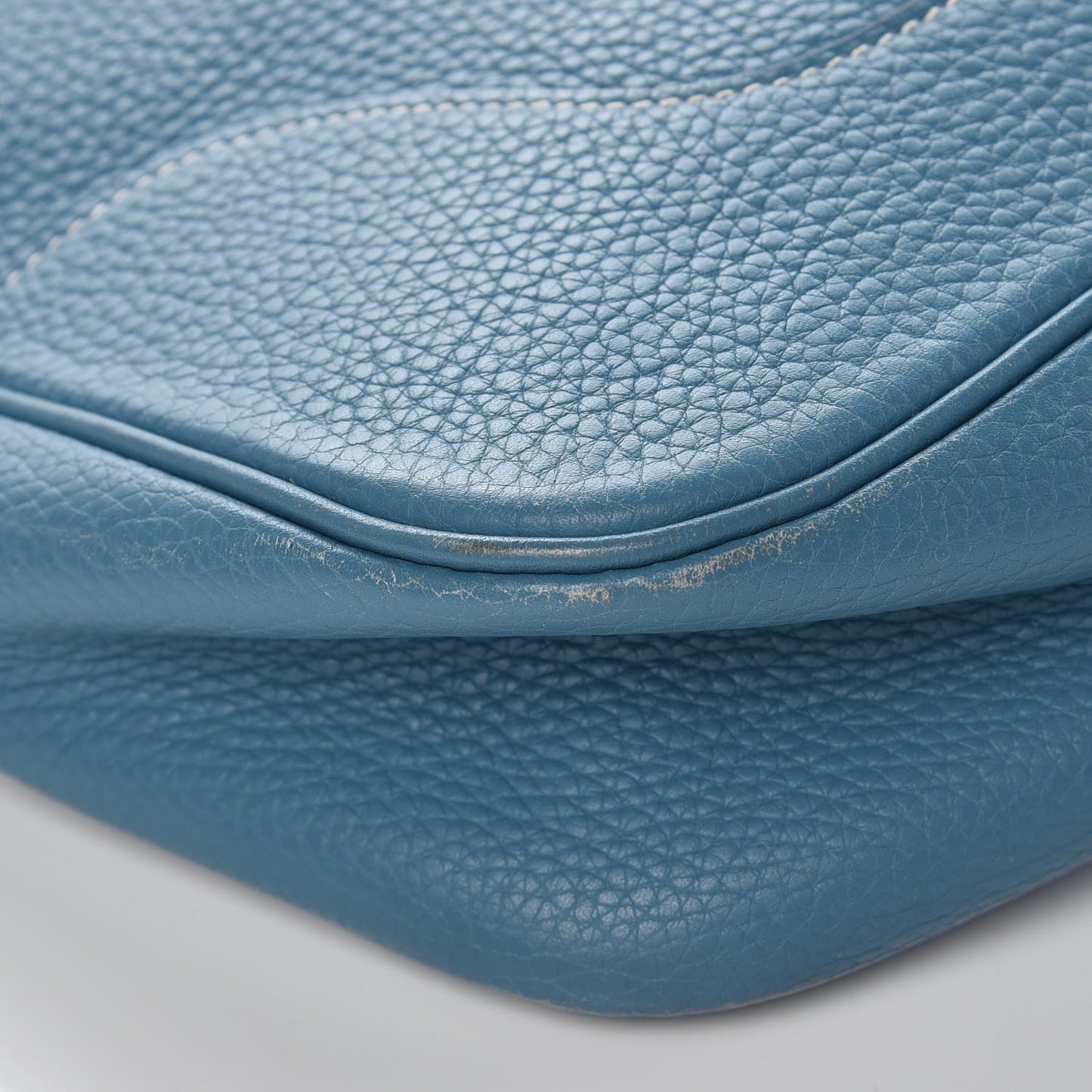 Taurillon Clemence Trim II 35 Shoulder Bag Blue Jean