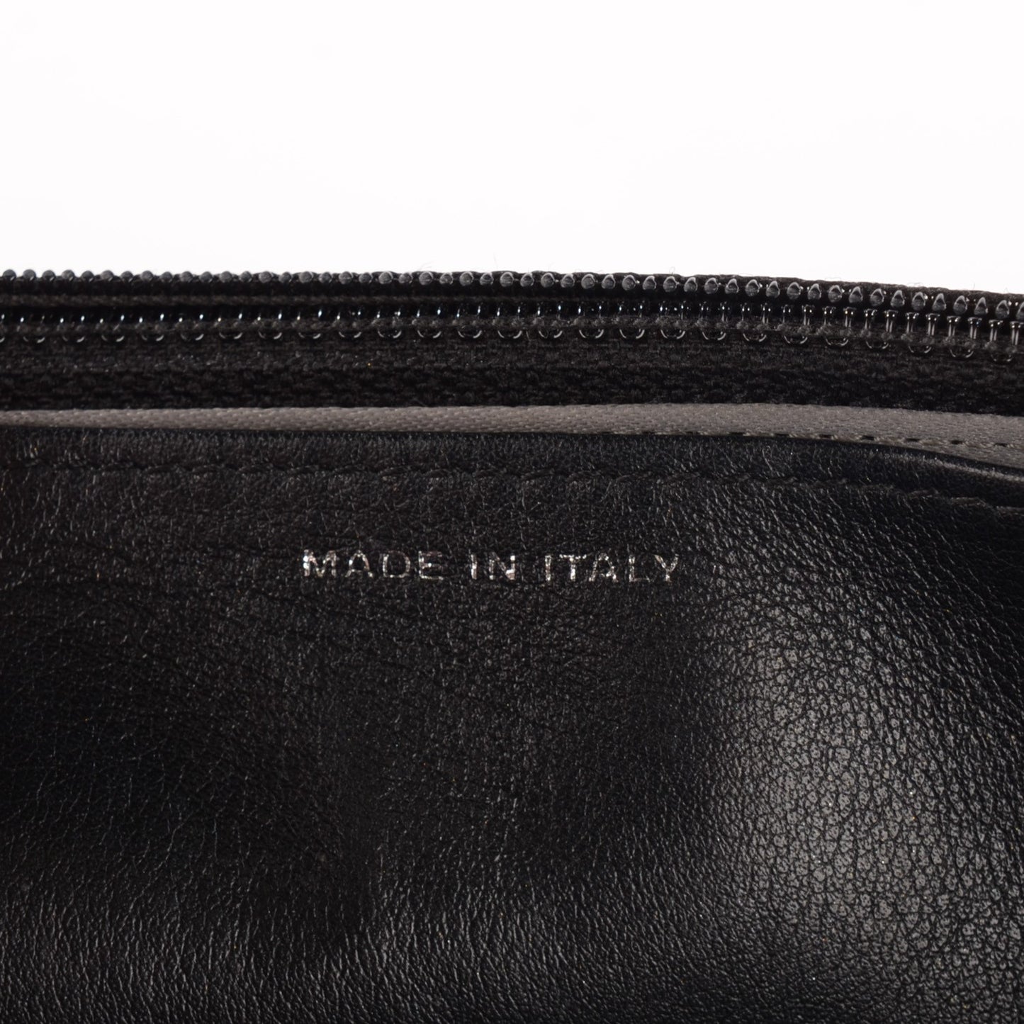 Vinyl Lipstick Wallet On Chain WOC Black