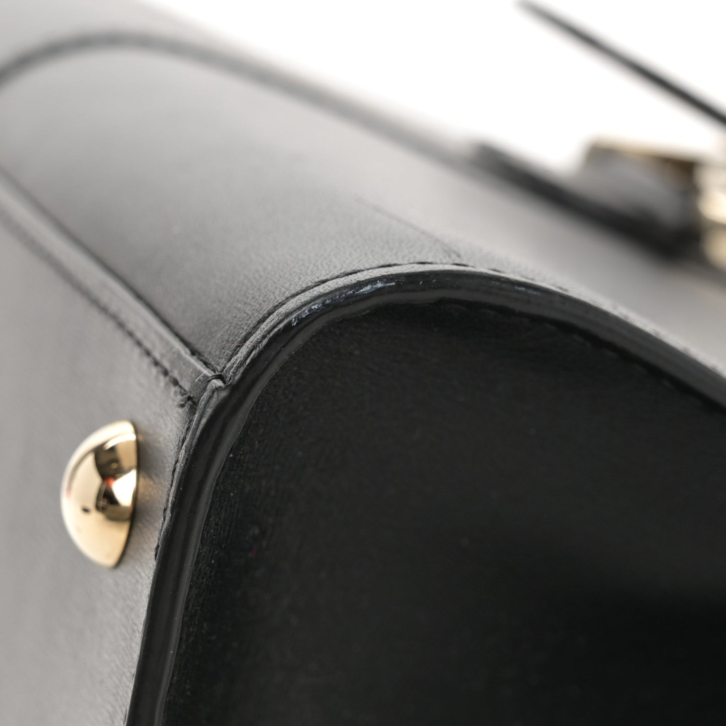 Box Calfskin MM Brillant Satchel Black